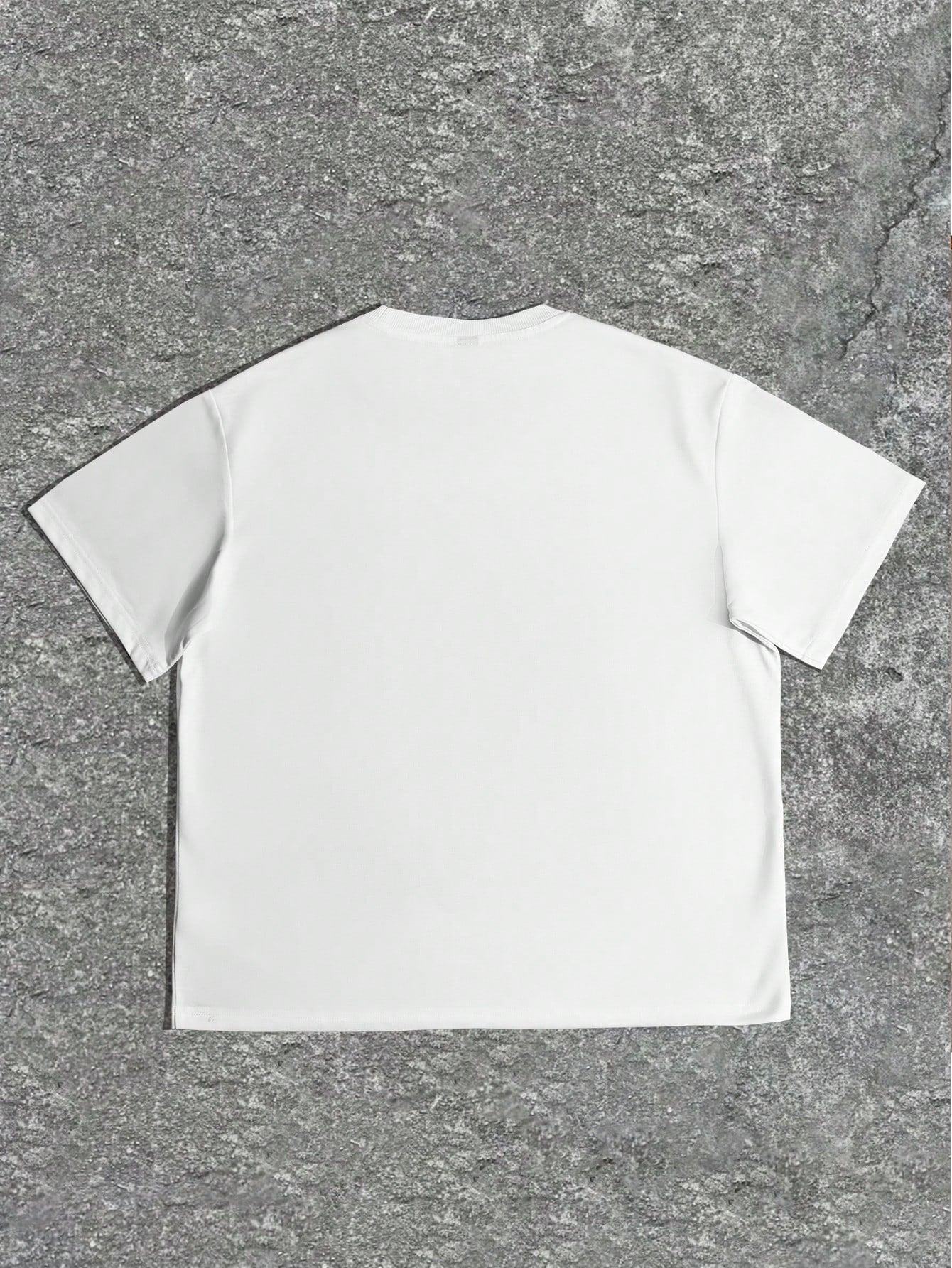 Camiseta Masculina Oversized Estampa Boca Dentes Dourados Camiseta Masculina Oversized Estampa Boca Dentes Dourados