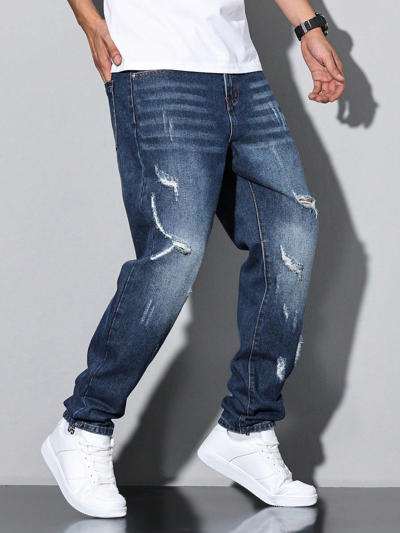 Calça Masculina Jeans Com Rasgos Discretos E Design Casual Despojado Calça Masculina Jeans Com Rasgos Discretos E