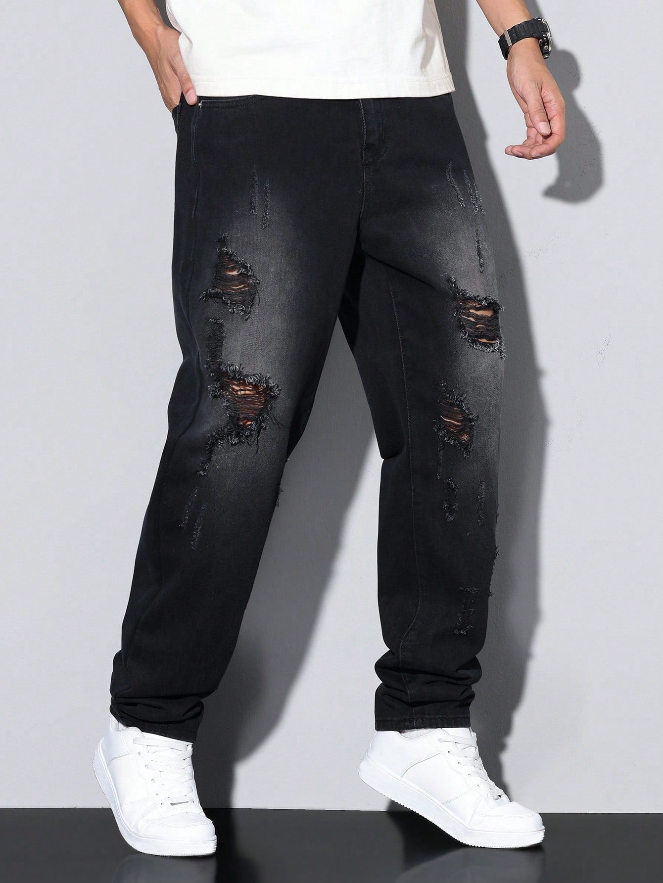 Calça Masculina Jeans Com Rasgos Discretos E Design Casual Despojado Calça Masculina Jeans Com Rasgos Discretos E