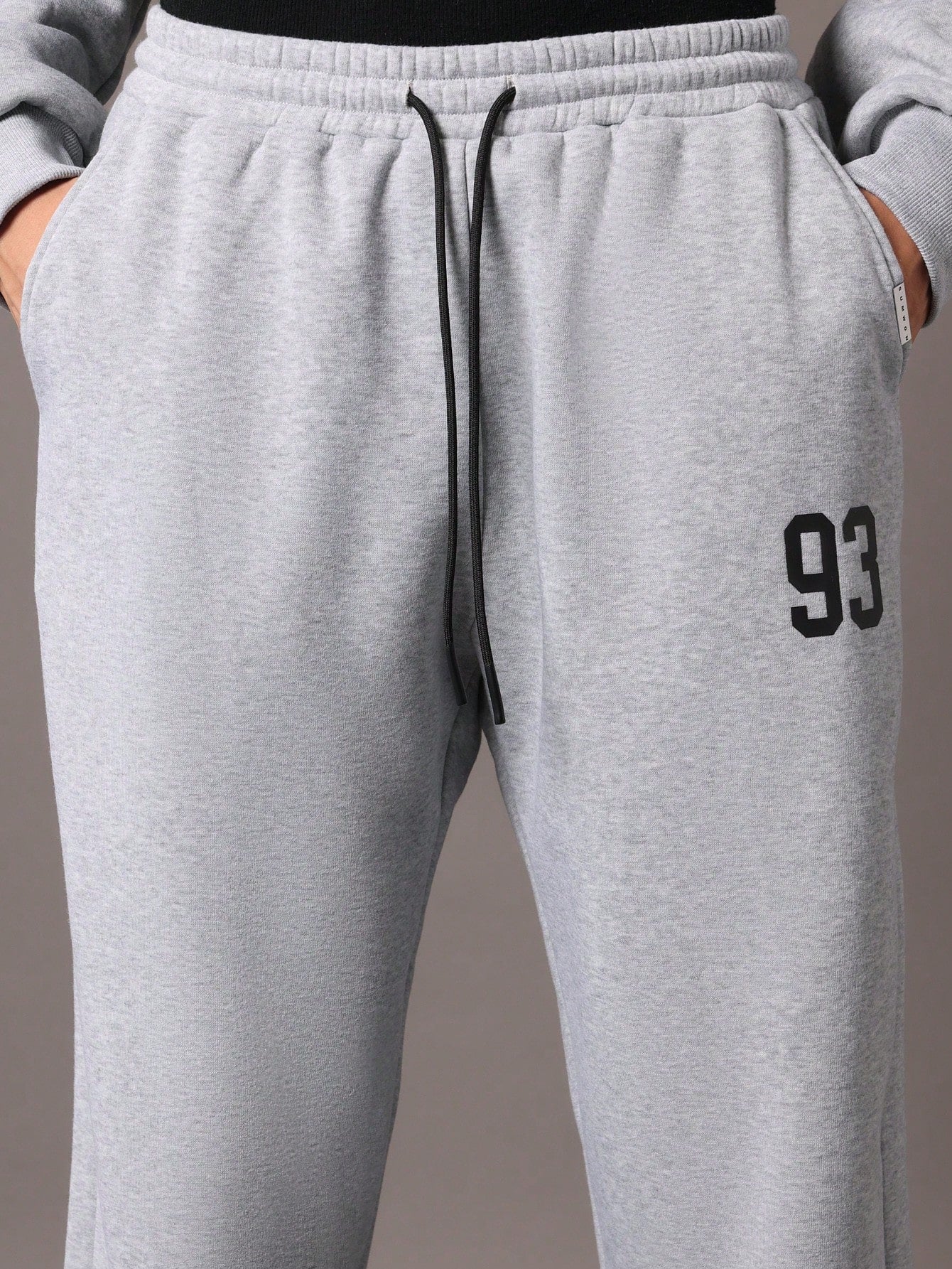 Conjunto Masculino Moletom Estampa Número E Calça Jogger Ajustável Conjunto Masculino Moletom Estampa Número E Calça