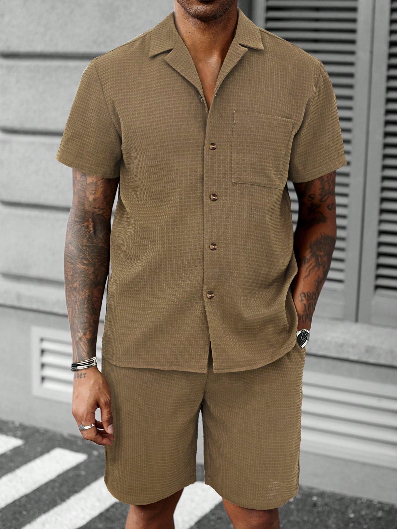 Conjunto Masculino Camisa Abotoamento Simples E Shorts Casuais Verde Militar / PP Conjunto Masculino Camisa Abotoamento