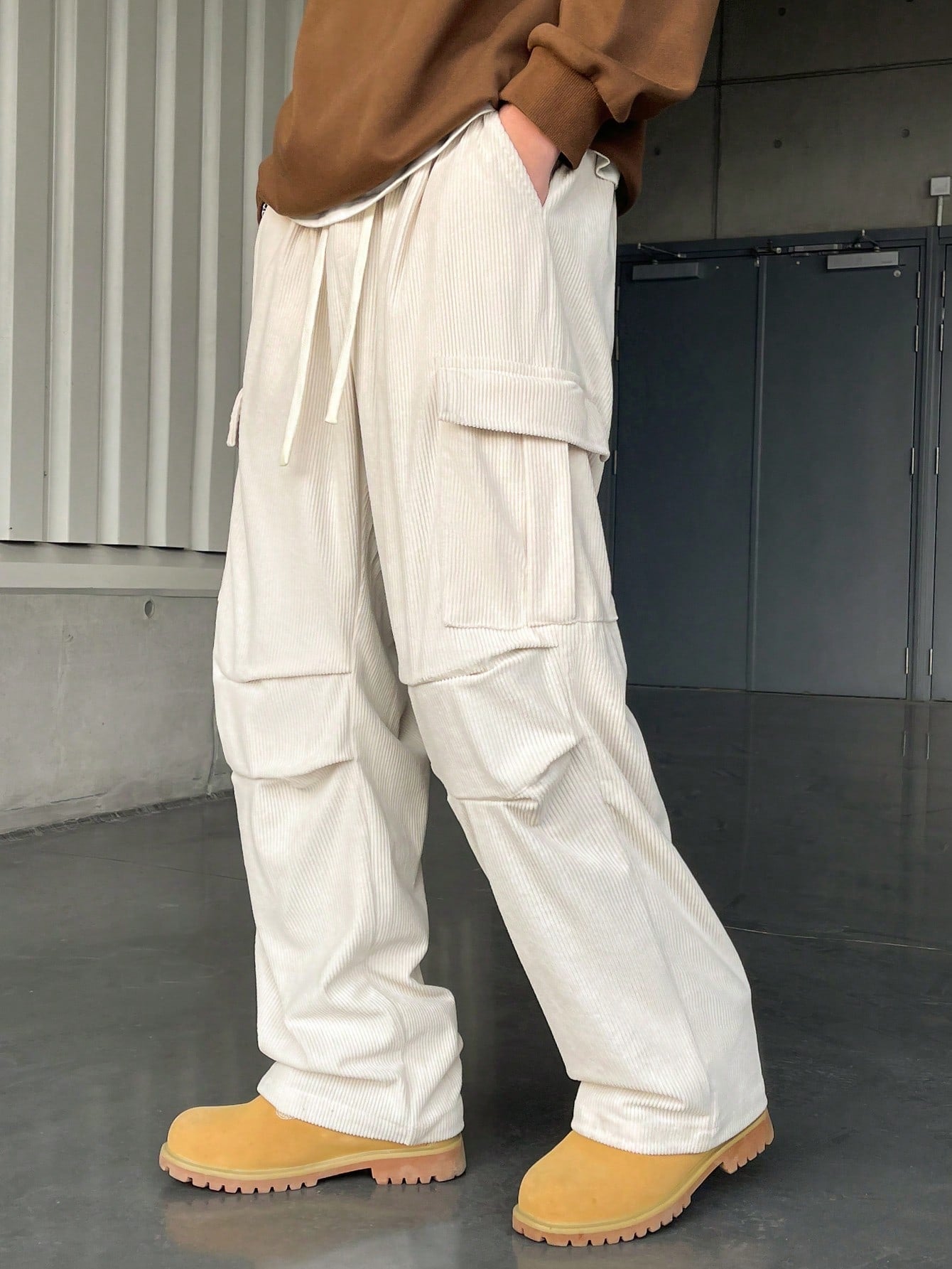 Calça Masculina Cargo De Sarja Com Estilo Urbano Moderno Calça Masculina Cargo De Sarja Com Estilo Urbano Moderno