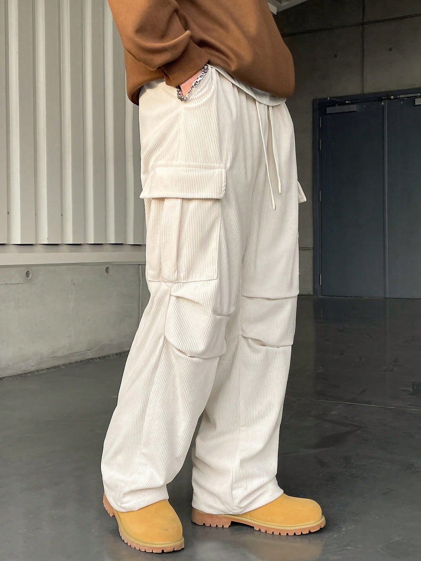 Calça Masculina Cargo De Sarja Com Estilo Urbano Moderno Calça Masculina Cargo De Sarja Com Estilo Urbano Moderno