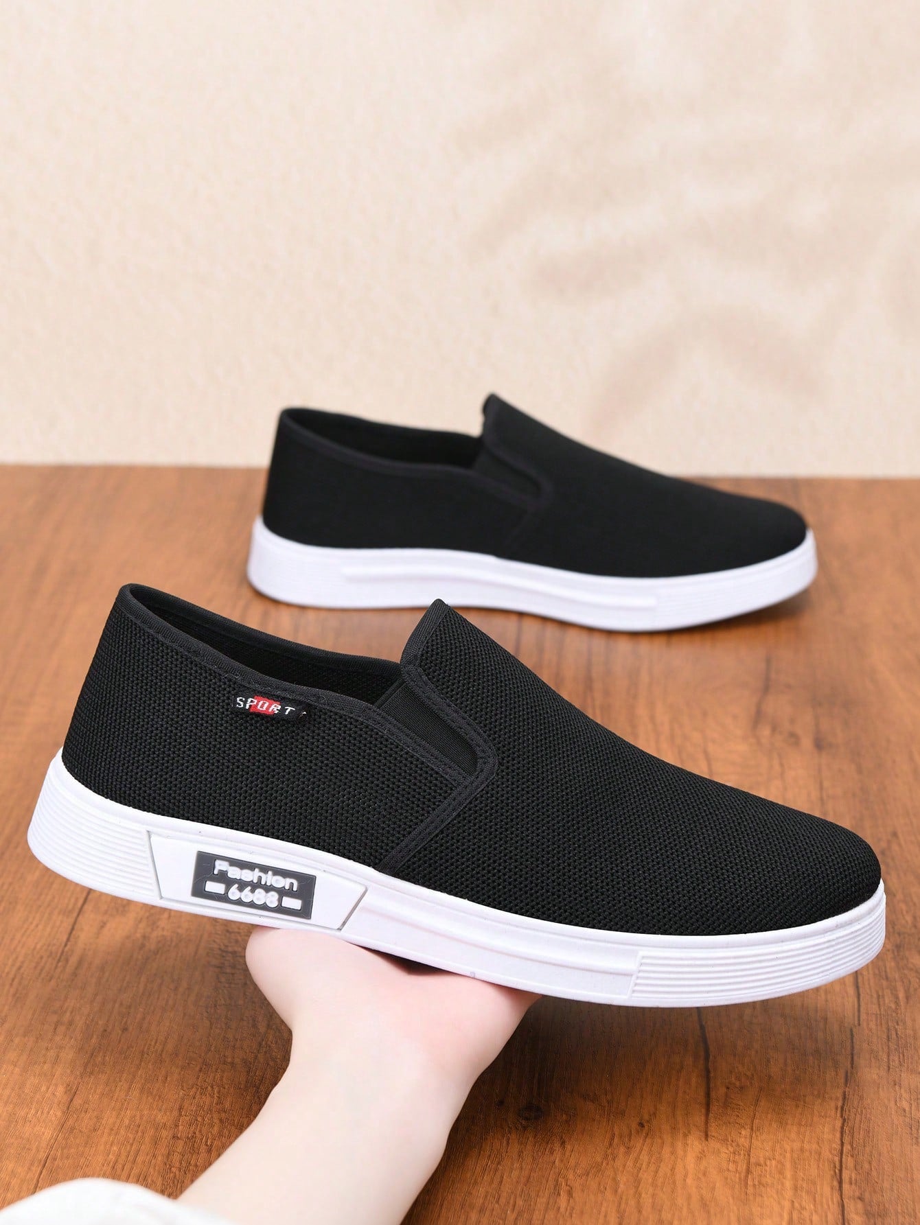 Tênis Masculino Slip-On Malha Respirável Estilo Street Tênis Masculino Slip-On Malha Respirável Estilo Street