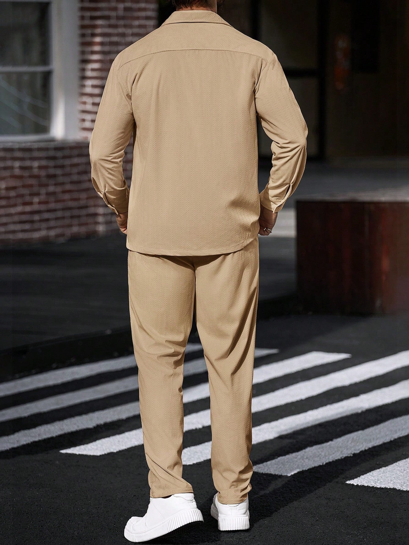 Conjunto Masculino Camisa Workwear E Calça De Veludo Cotelê Conjunto Masculino Camisa Workwear E Calça De Veludo Cotelê