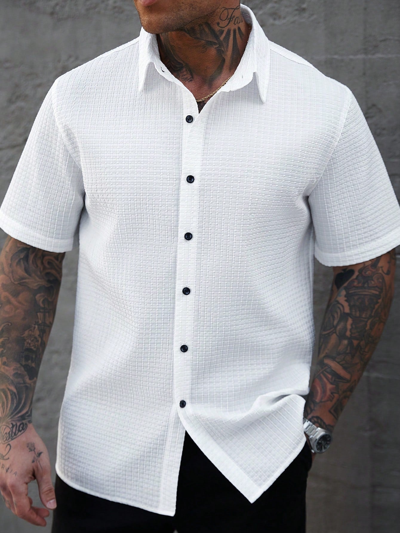 Camisa Masculina De Botão Textura Minimalista Botões Contrastantes Branco / PP Camisa Masculina De Botão Textura