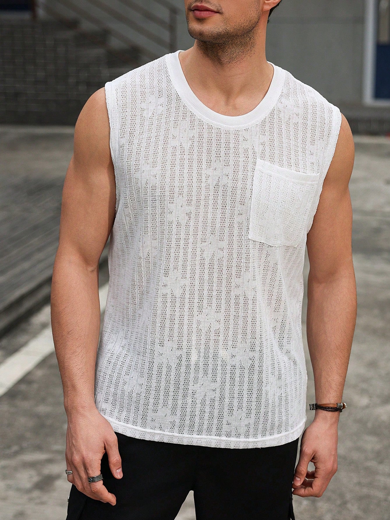 Camiseta Regata Masculina Casual Bolso Gola Careca Branco / PP Camiseta Regata Masculina Casual Bolso Gola Careca