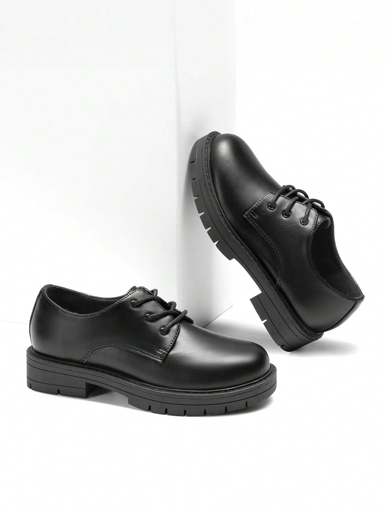 Sapato Masculino Infantil Cadarço Solado Tratorado Sapato Masculino Infantil Cadarço Solado Tratorado