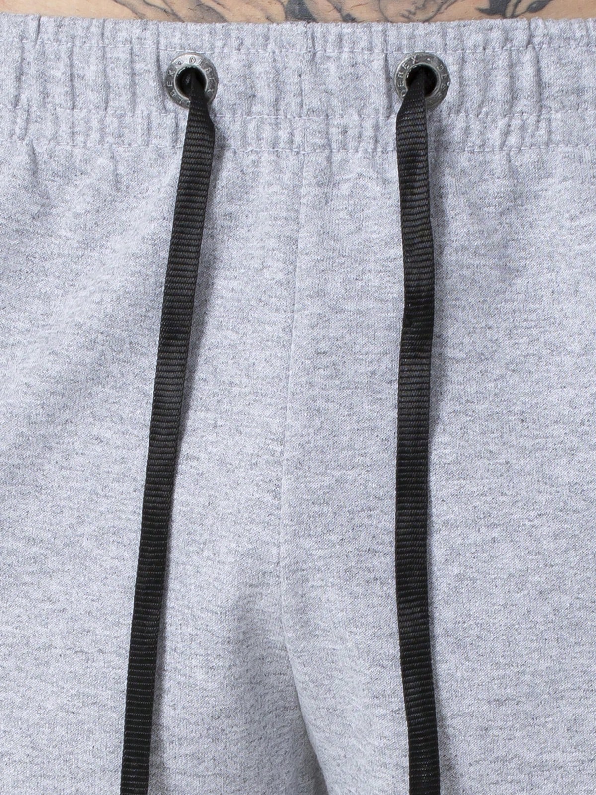 Bermuda Masculina Conforto Total Em Moletom Básico Bermuda Masculina Conforto Total Em Moletom Básico