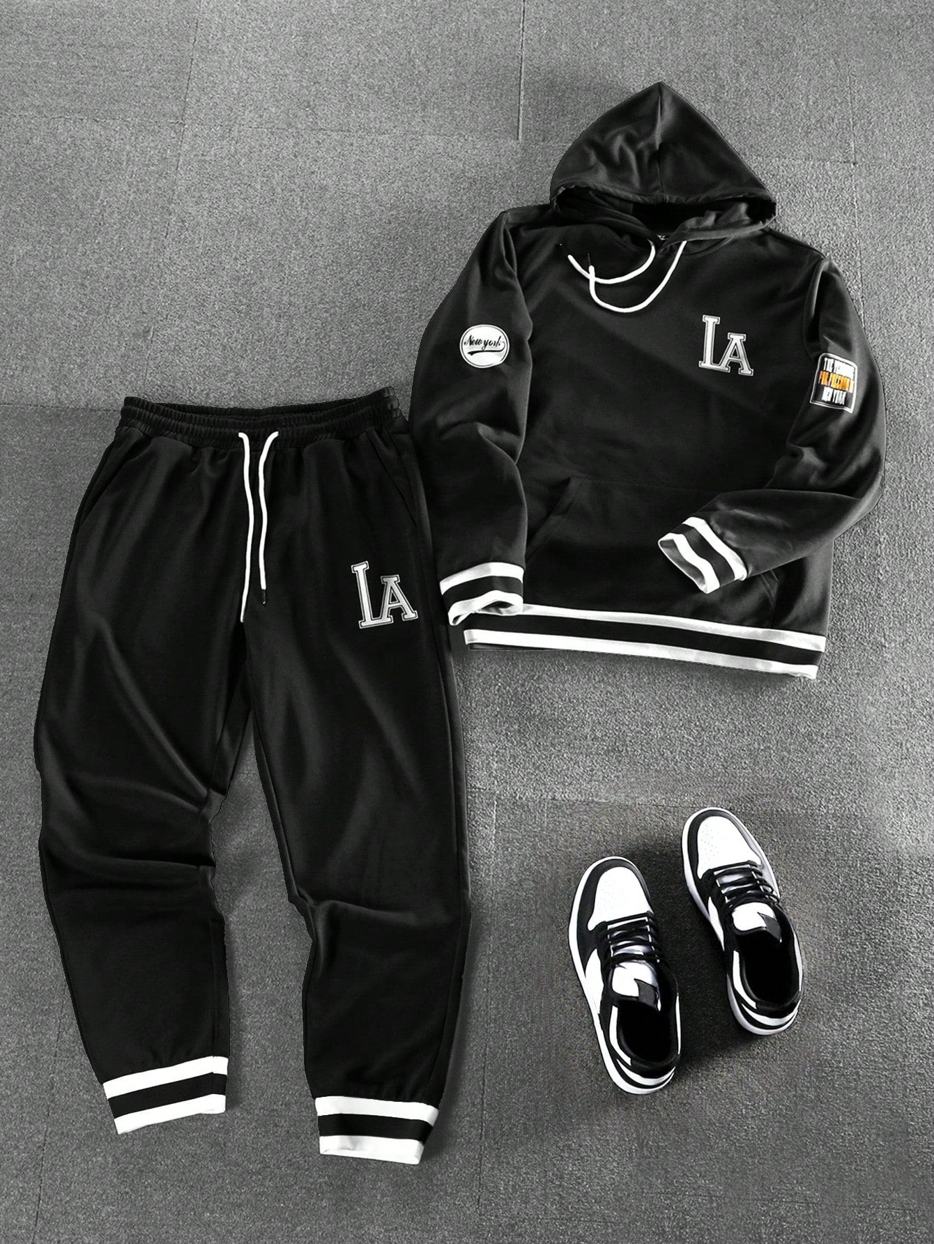 Conjunto Masculino Moletom LA Estilo College Esportivo Preto / PP Conjunto Masculino Moletom LA Estilo College Esportivo