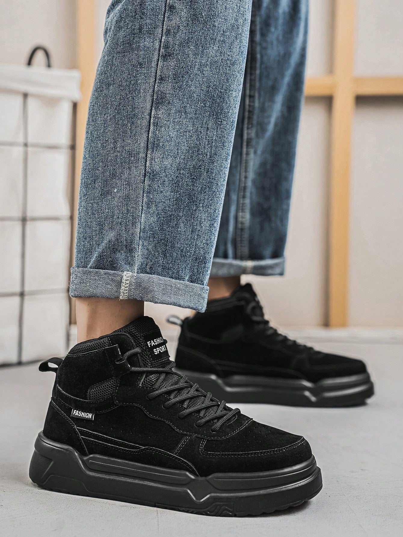 Tênis Masculino Cano Alto Estilo Street Solado Reforçado Tênis Masculino Cano Alto Estilo Street Solado Reforçado