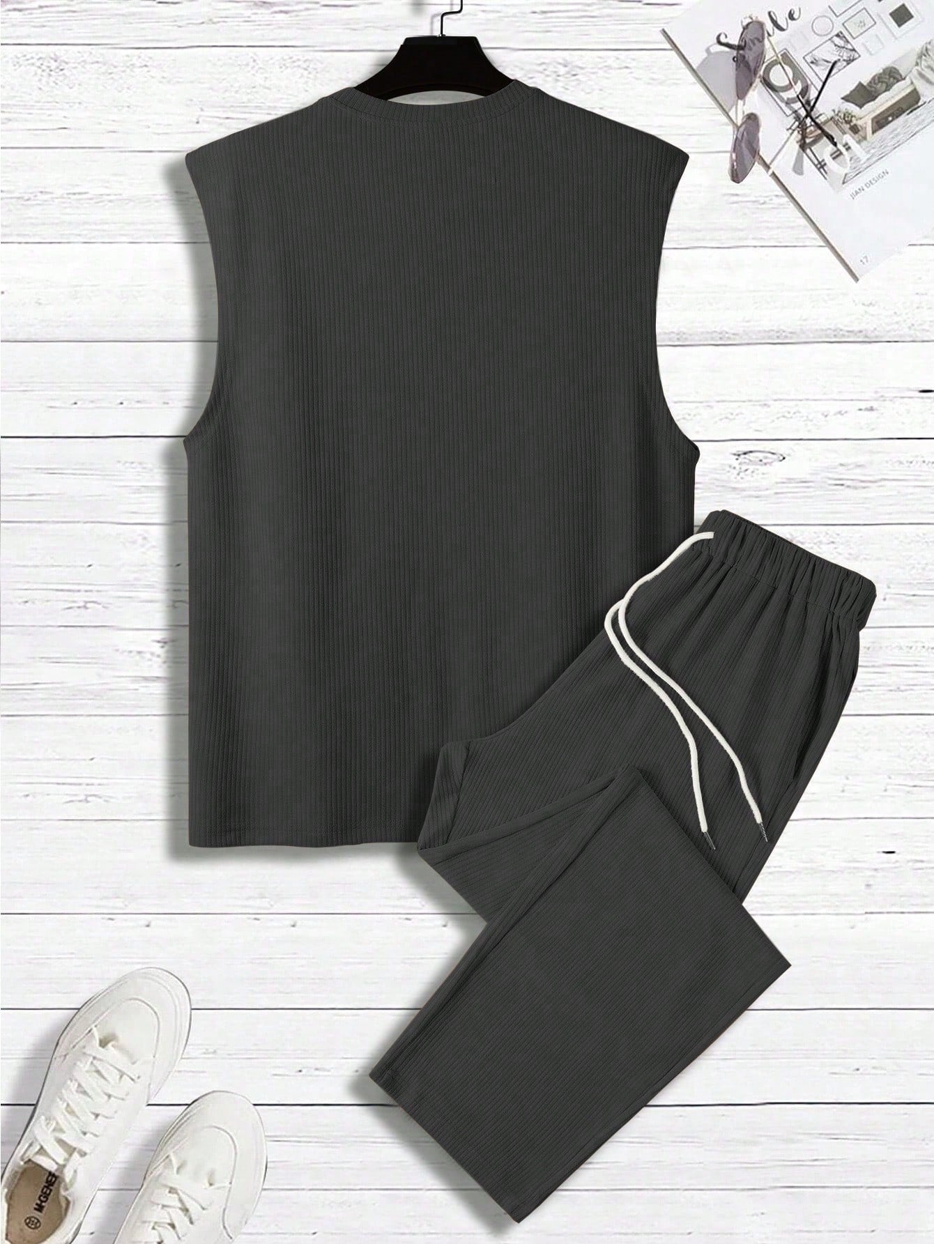 Conjunto Masculino Regata Lisa E Calça Com Cós Ajustável Conjunto Masculino Regata Lisa E Calça Com Cós Ajustável