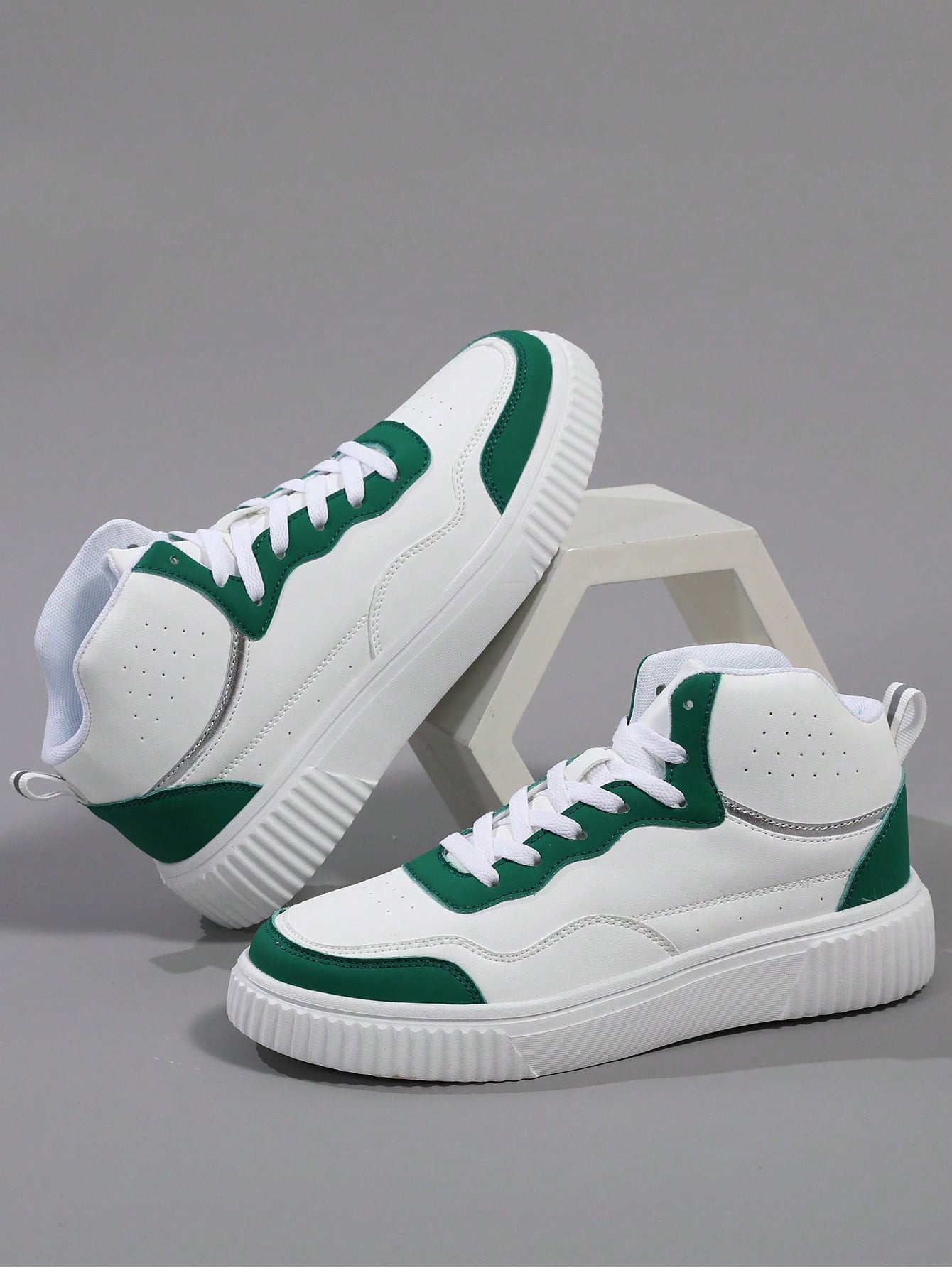 Tênis Masculino Casual Street Cano Alto Confortável Tênis Masculino Casual Street Cano Alto Confortável