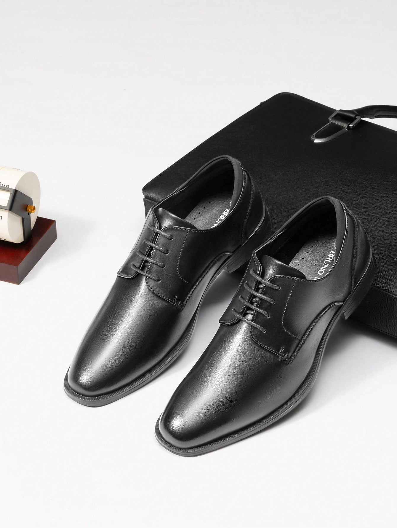 Sapato Masculino Social Com Cadarço Estilo Clássico Sapato Masculino Social Com Cadarço Estilo Clássico