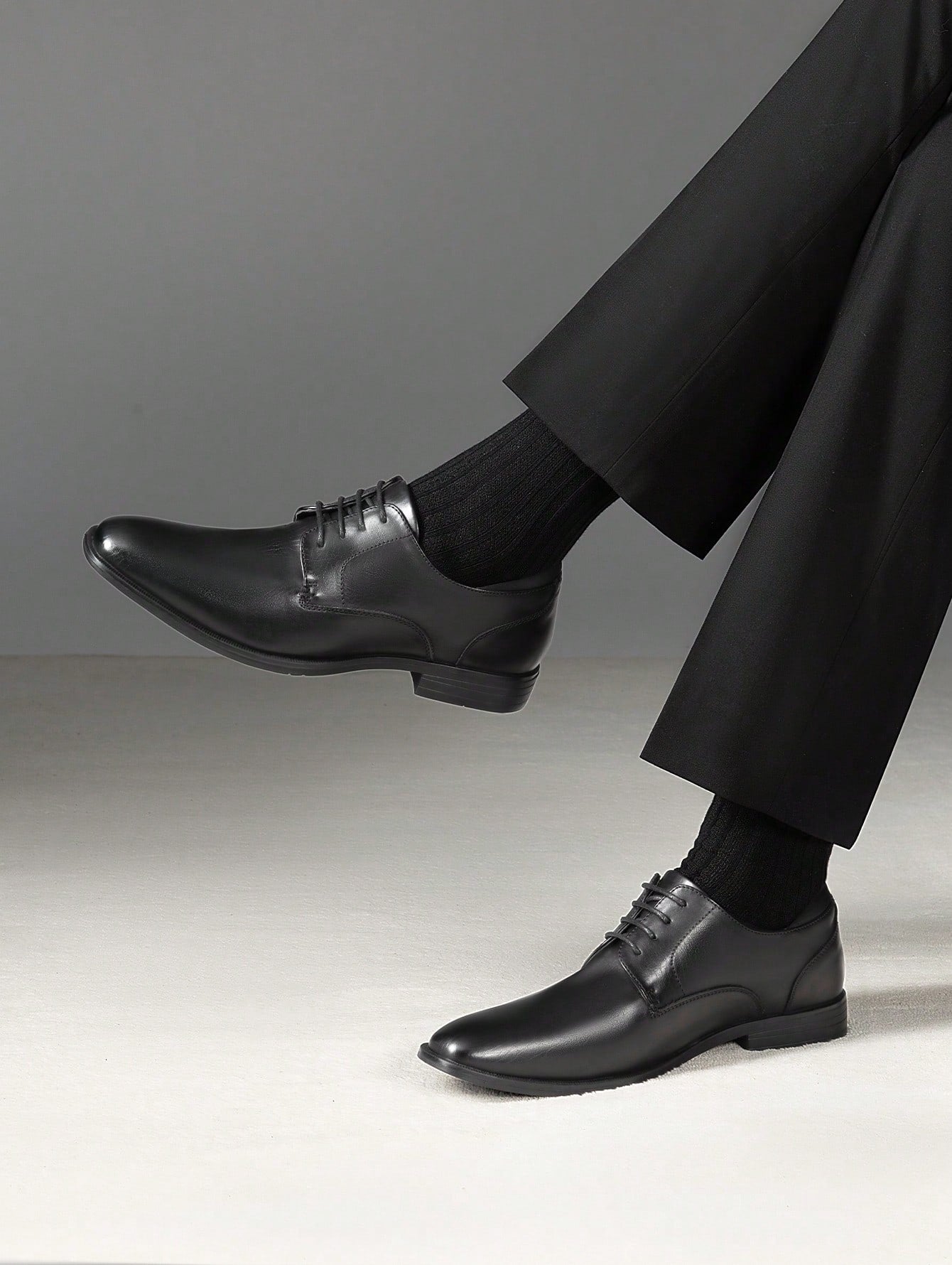 Sapato Masculino Social Com Cadarço Estilo Clássico Sapato Masculino Social Com Cadarço Estilo Clássico