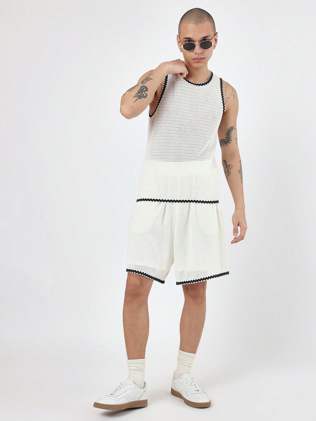 Conjunto Masculino Regata Texturizada E Shorts Esportivos Modernos Branco / PP Conjunto Masculino Regata Texturizada E