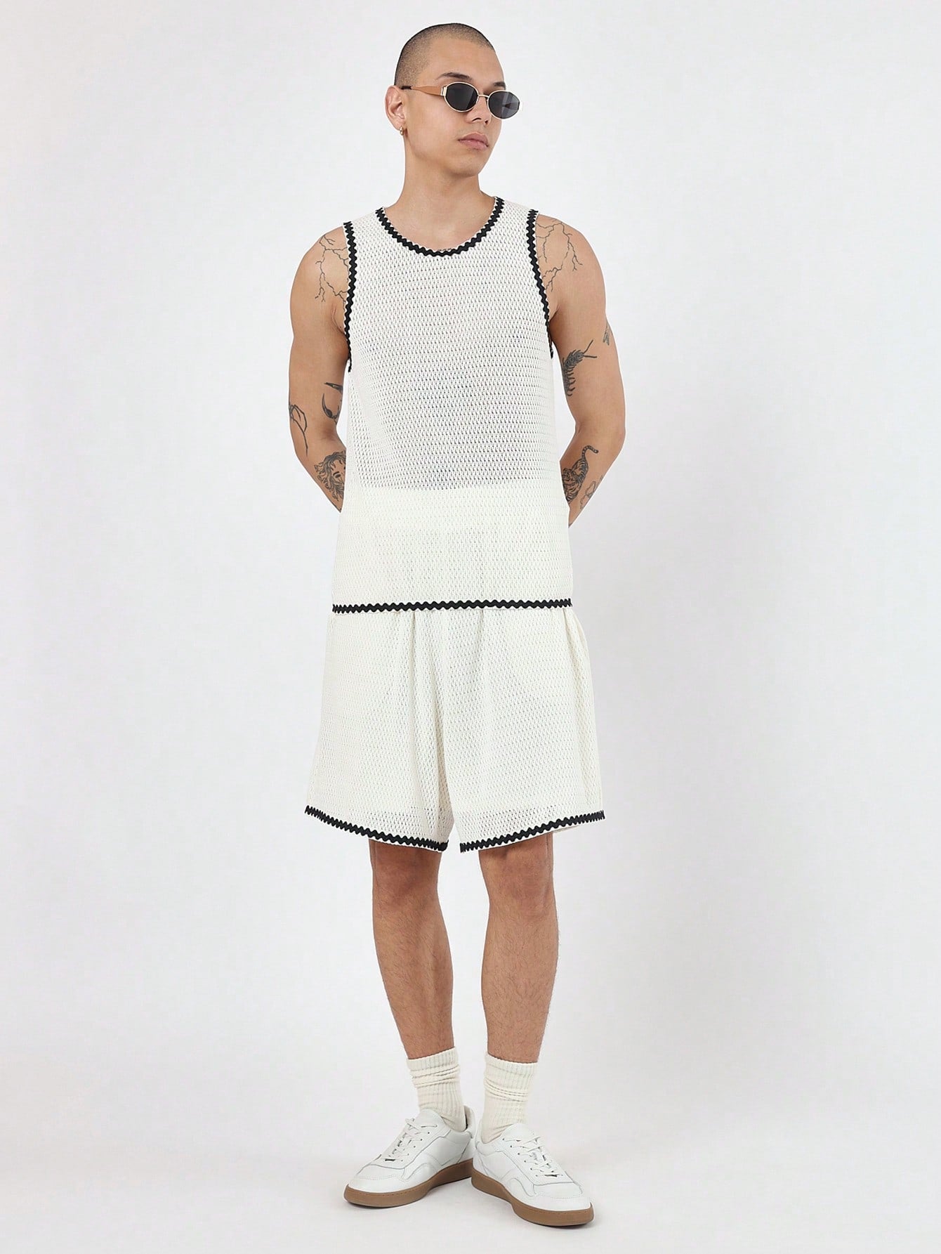 Conjunto Masculino Regata Texturizada E Shorts Esportivos Modernos Conjunto Masculino Regata Texturizada E Shorts