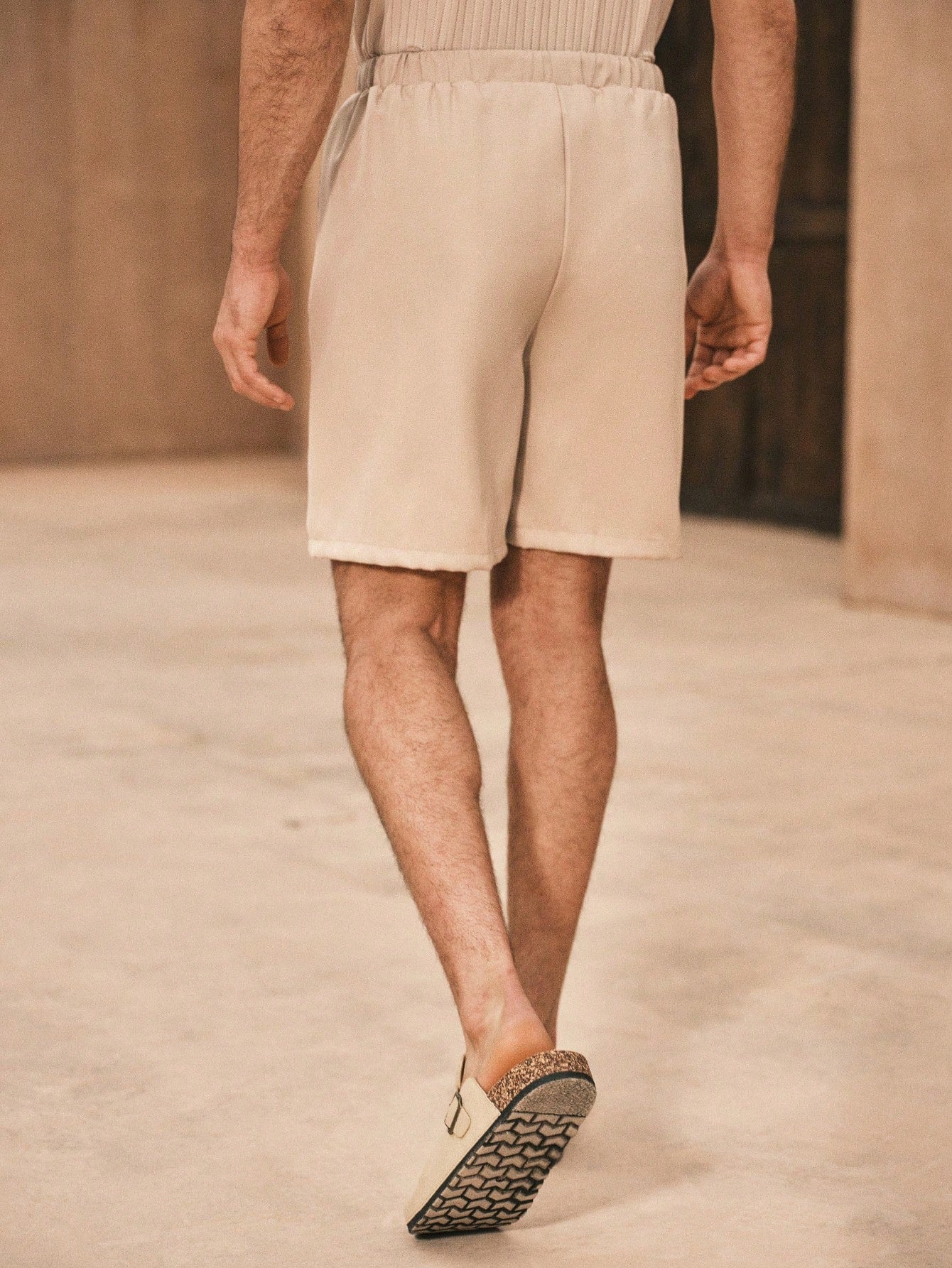 Shorts Masculino Casual Com Cós Elástico E Cordão Ajustável Shorts Masculino Casual Com Cós Elástico E Cordão Ajustável