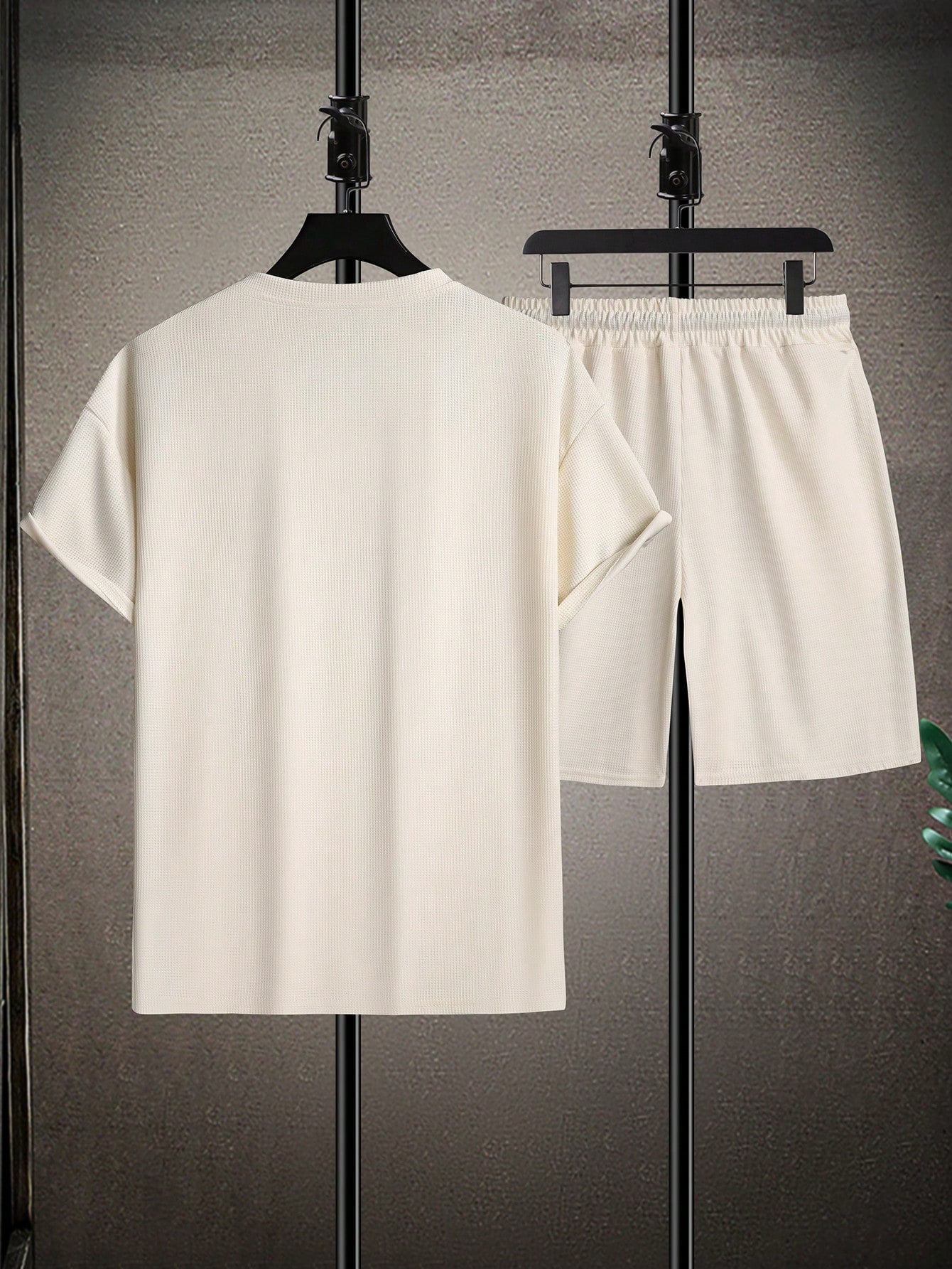 Conjunto Masculino Camiseta Com Bolso E Shorts Cós Ajustável Conjunto Masculino Camiseta Com Bolso E Shorts Cós