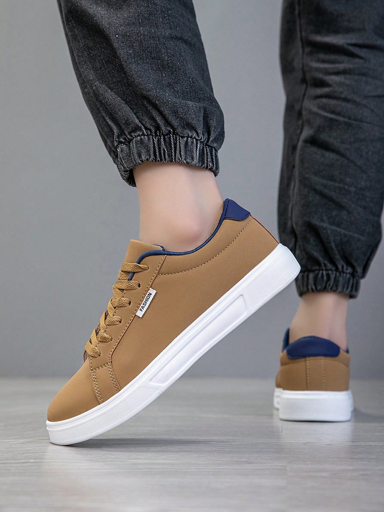 Tênis Masculino Solado Seguro Durável Estilo Street Cadarço Tênis Masculino Solado Seguro Durável Estilo Street Cadarço