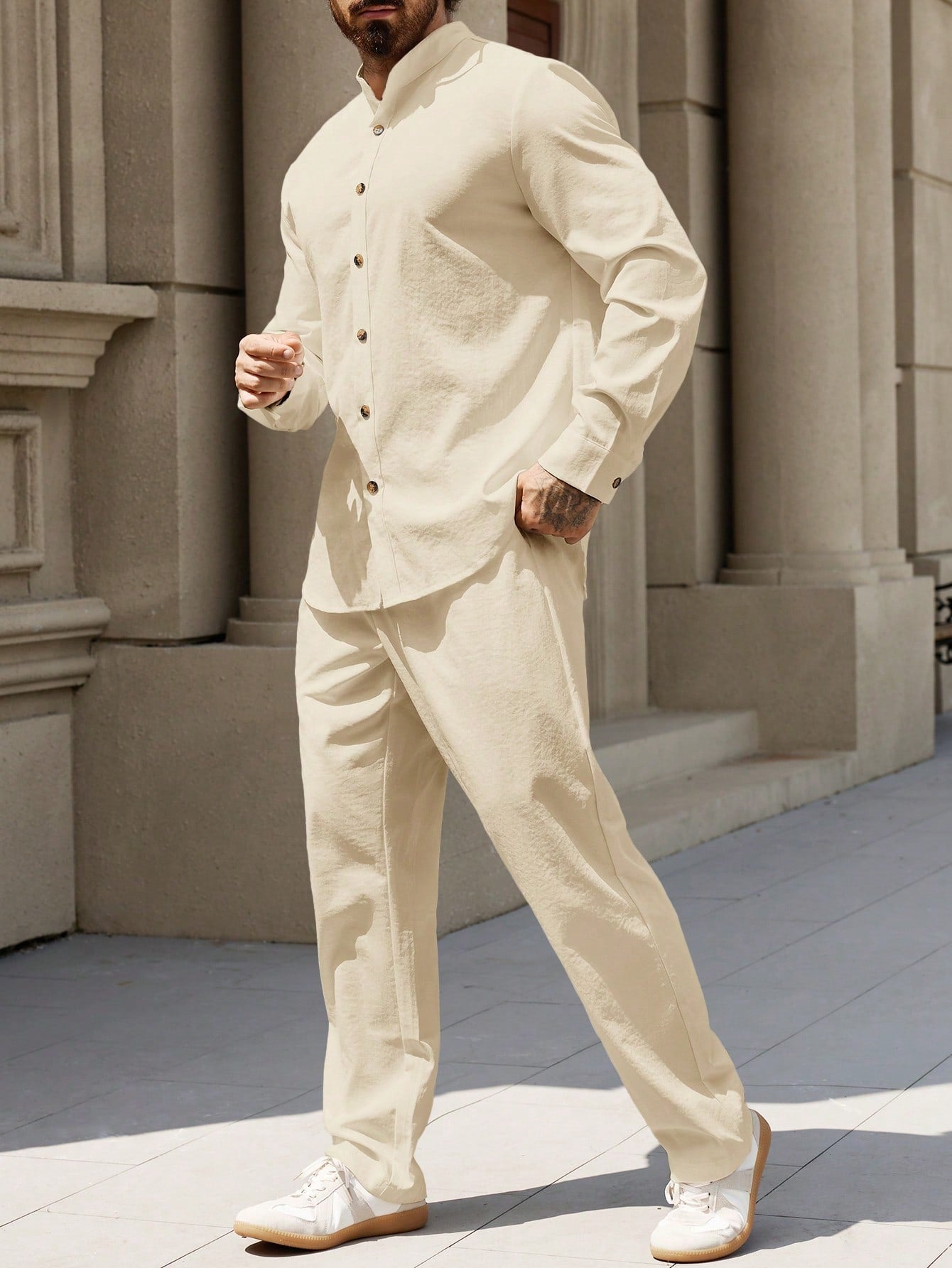 Conjunto Masculino Camisa De Botão E Calça Leve Minimalista Conjunto Masculino Camisa De Botão E Calça Leve Minimalista