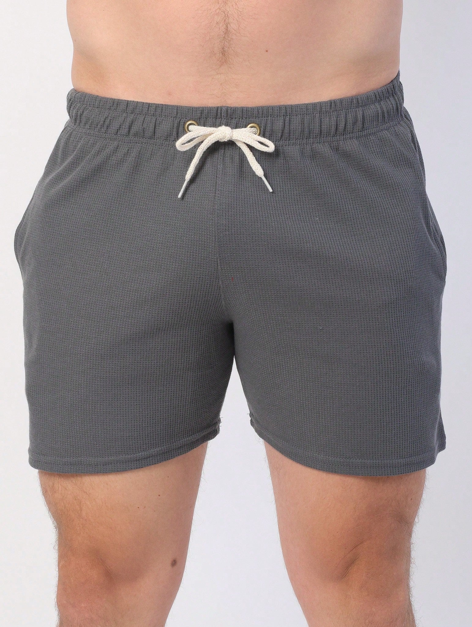 Shorts Masculino Mauricinho Waffle Com Cadarço E Textura Shorts Masculino Mauricinho Waffle Com Cadarço E Textura