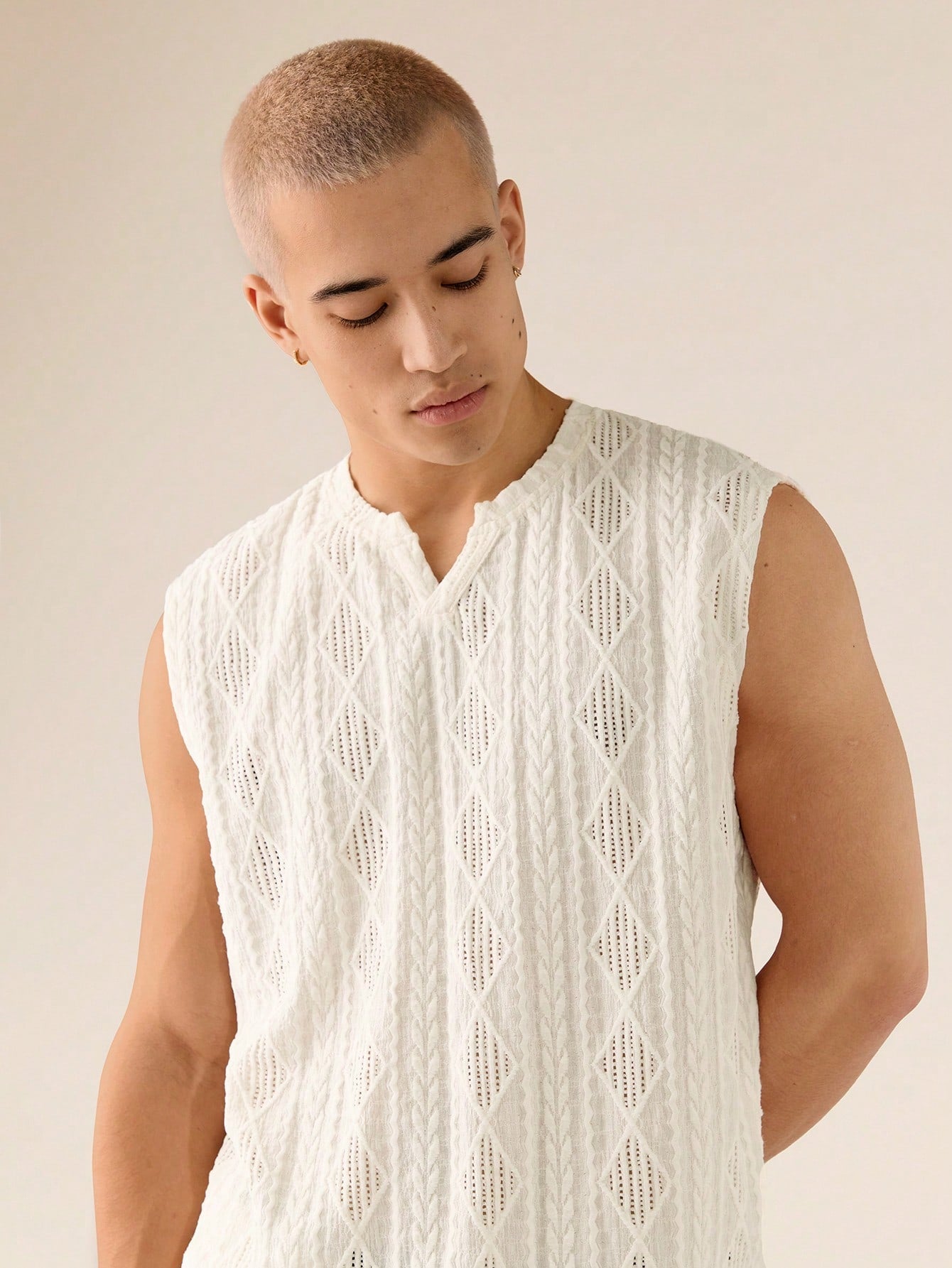 Conjunto Masculino Regata Tricotada E Shorts Cós Elástico Conjunto Masculino Regata Tricotada E Shorts Cós Elástico