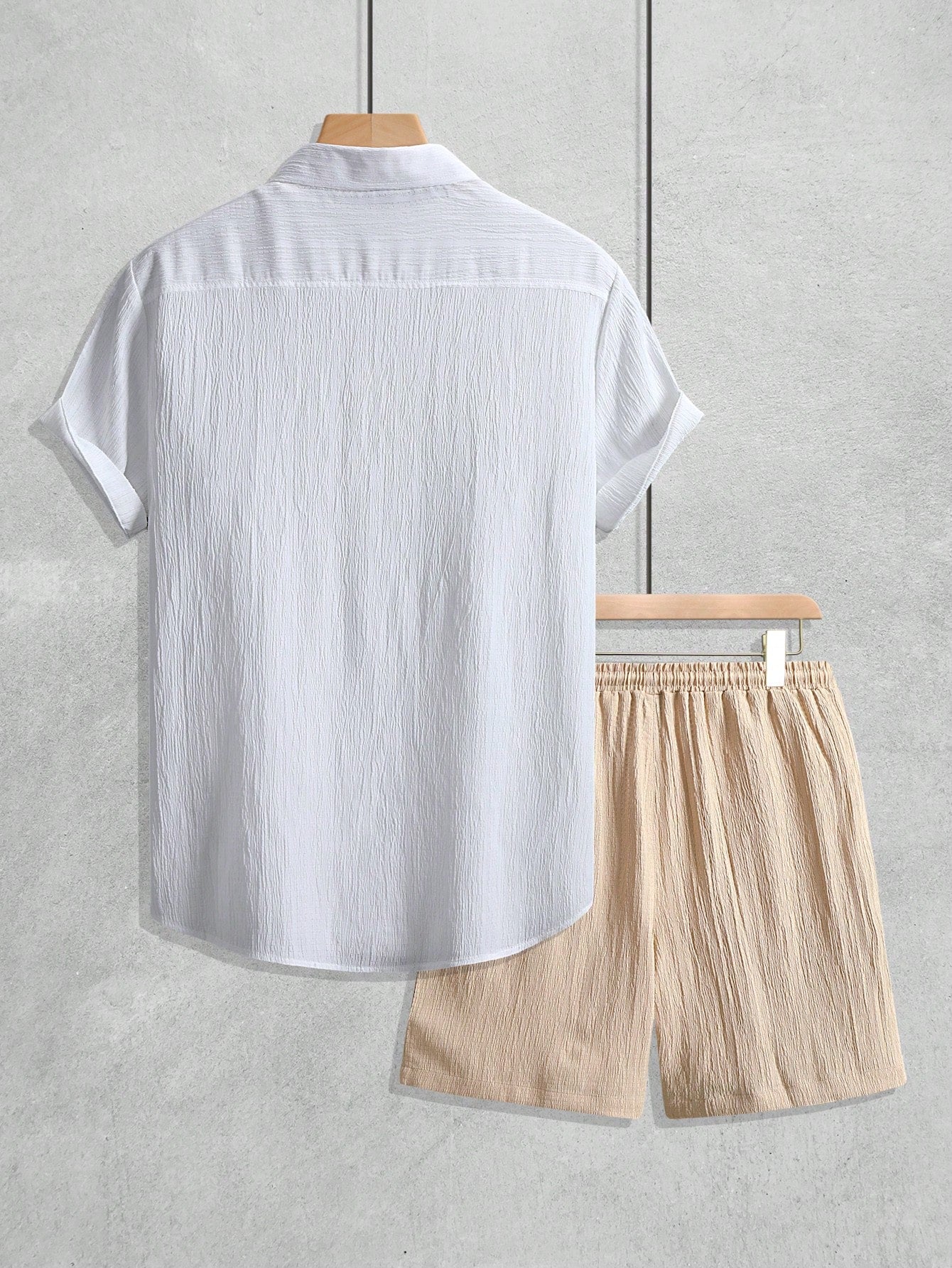 Conjunto Masculino Camisa Manga Curta E Shorts Confortáveis Conjunto Masculino Camisa Manga Curta E Shorts Confortáveis