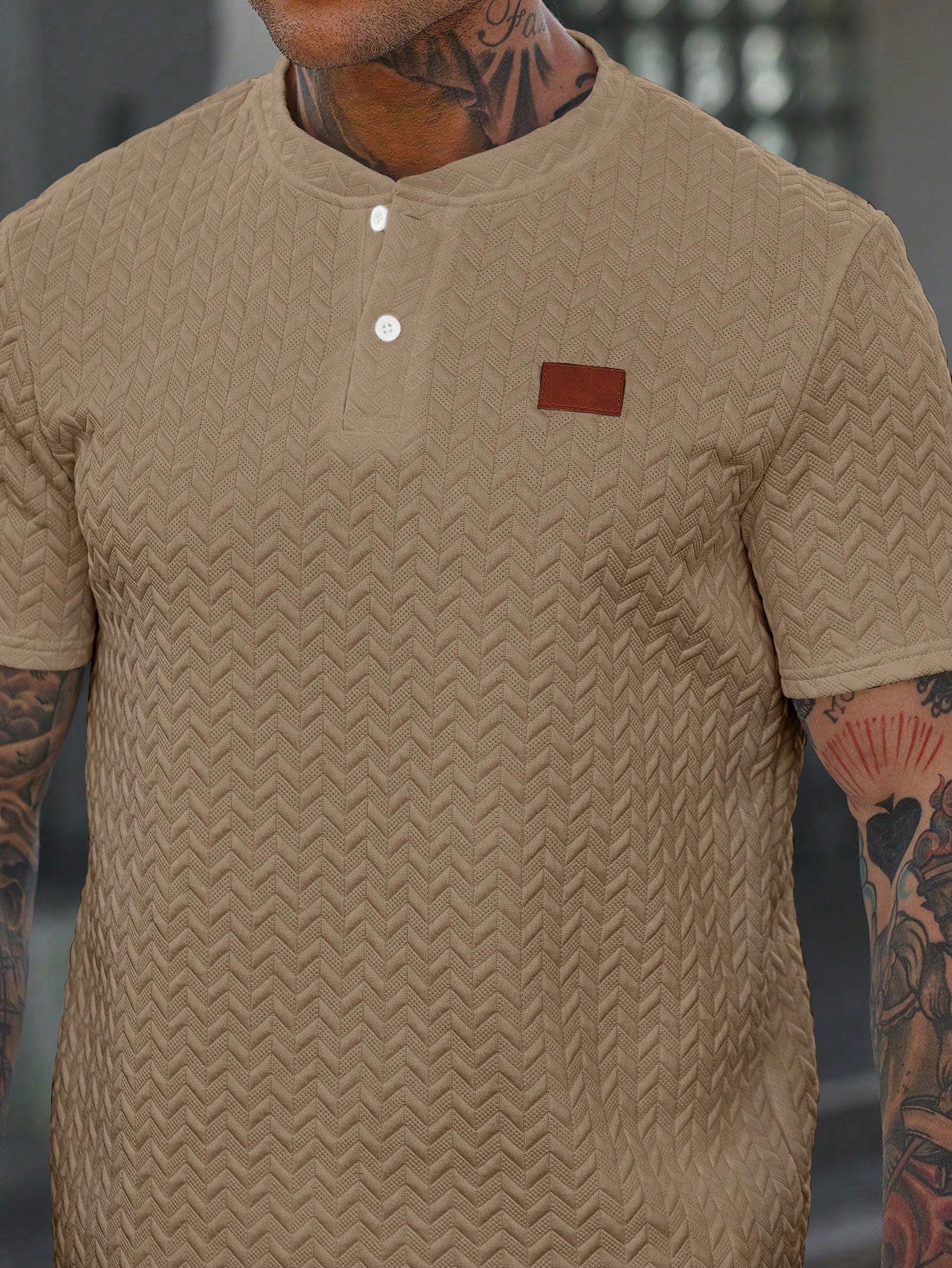 Conjunto Masculino Camiseta Com Aplicação E Shorts Com Bolso Conjunto Masculino Camiseta Com Aplicação E Shorts Com