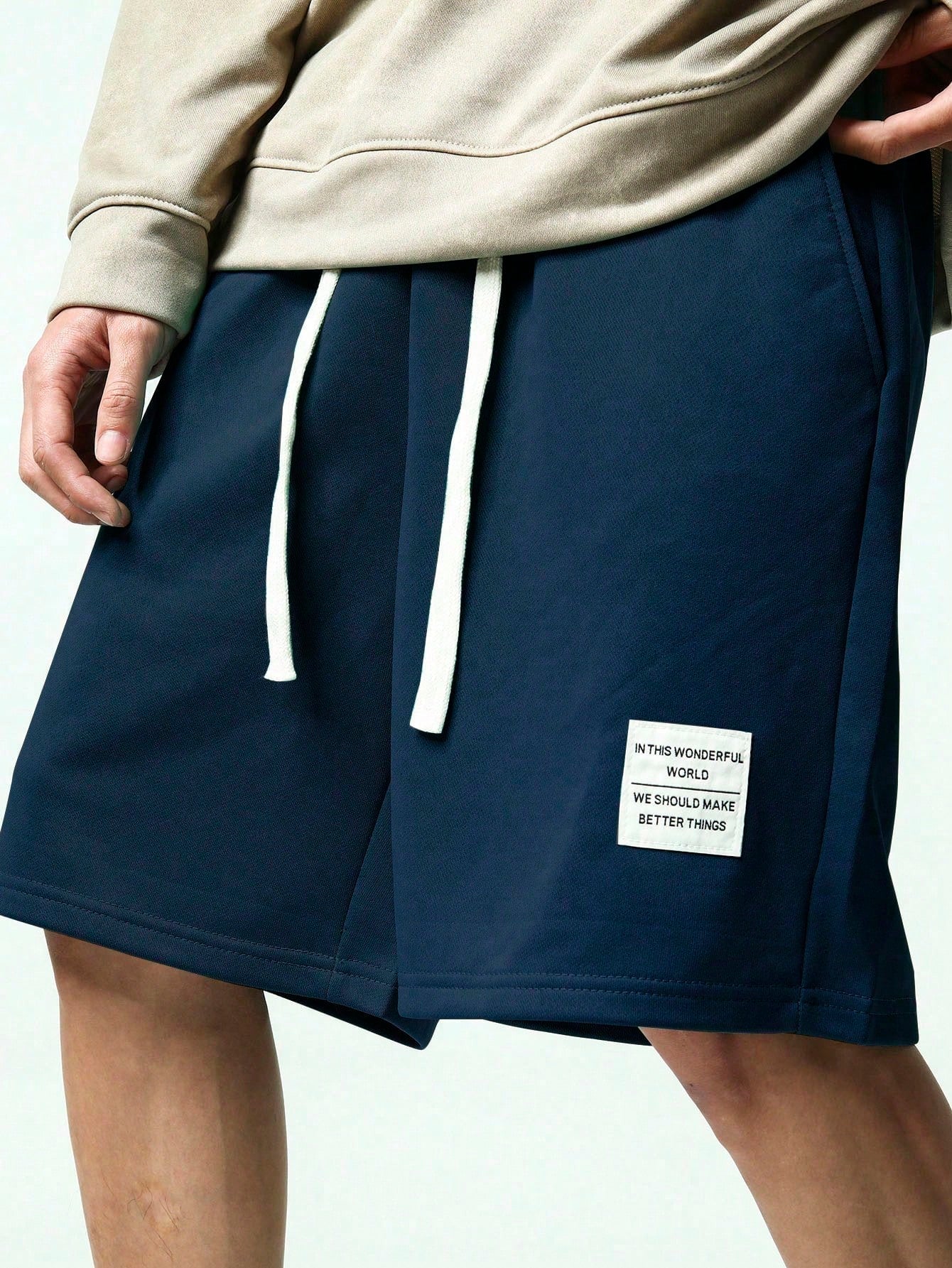Shorts Masculino Oversized Detalhes Bordados E Cintura Ajustável Azul Marinho / PP Shorts Masculino Oversized Detalhes