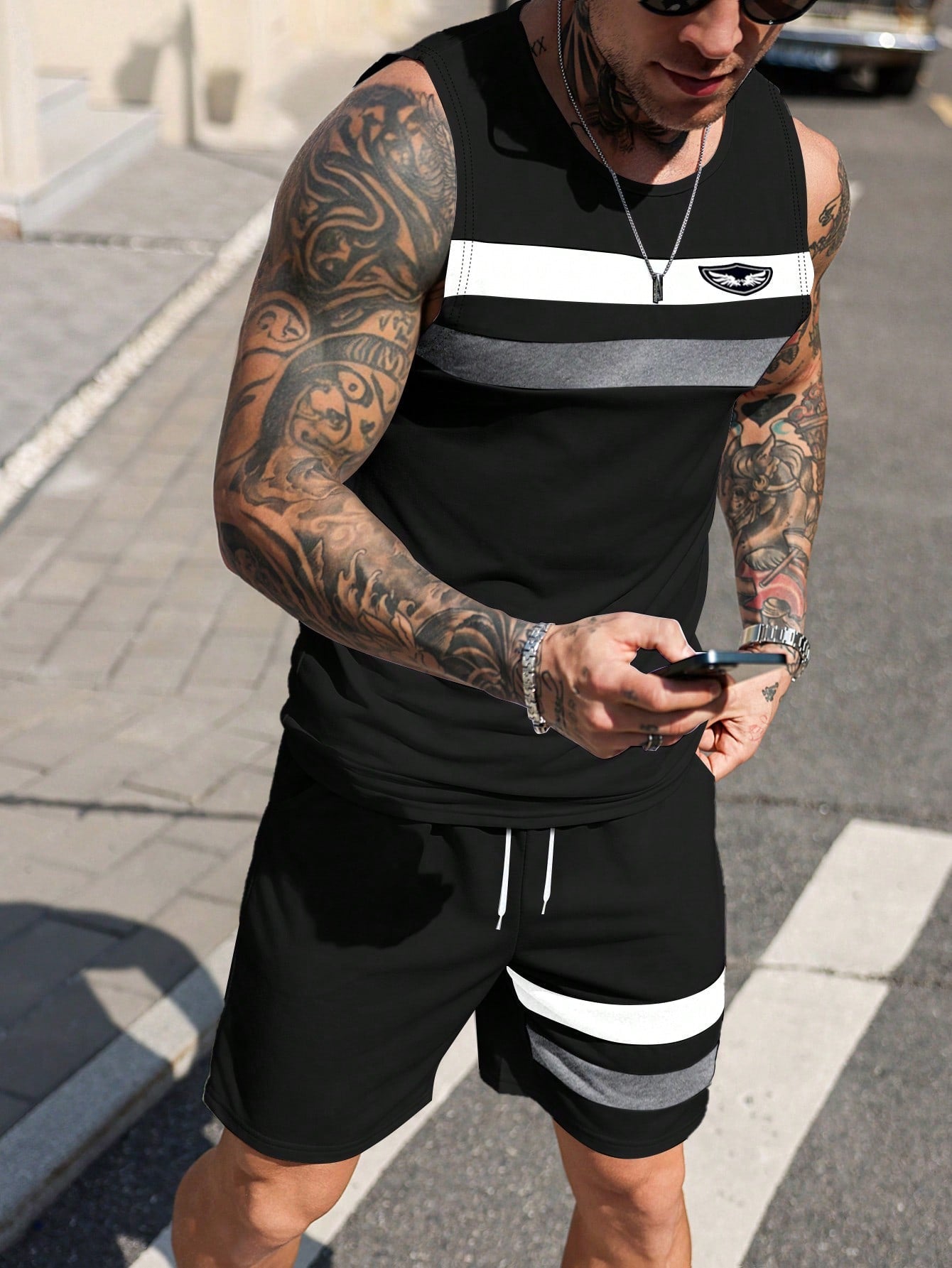 Conjunto Masculino Regata Esportiva E Shorts Cós Elástico Conjunto Masculino Regata Esportiva E Shorts Cós Elástico