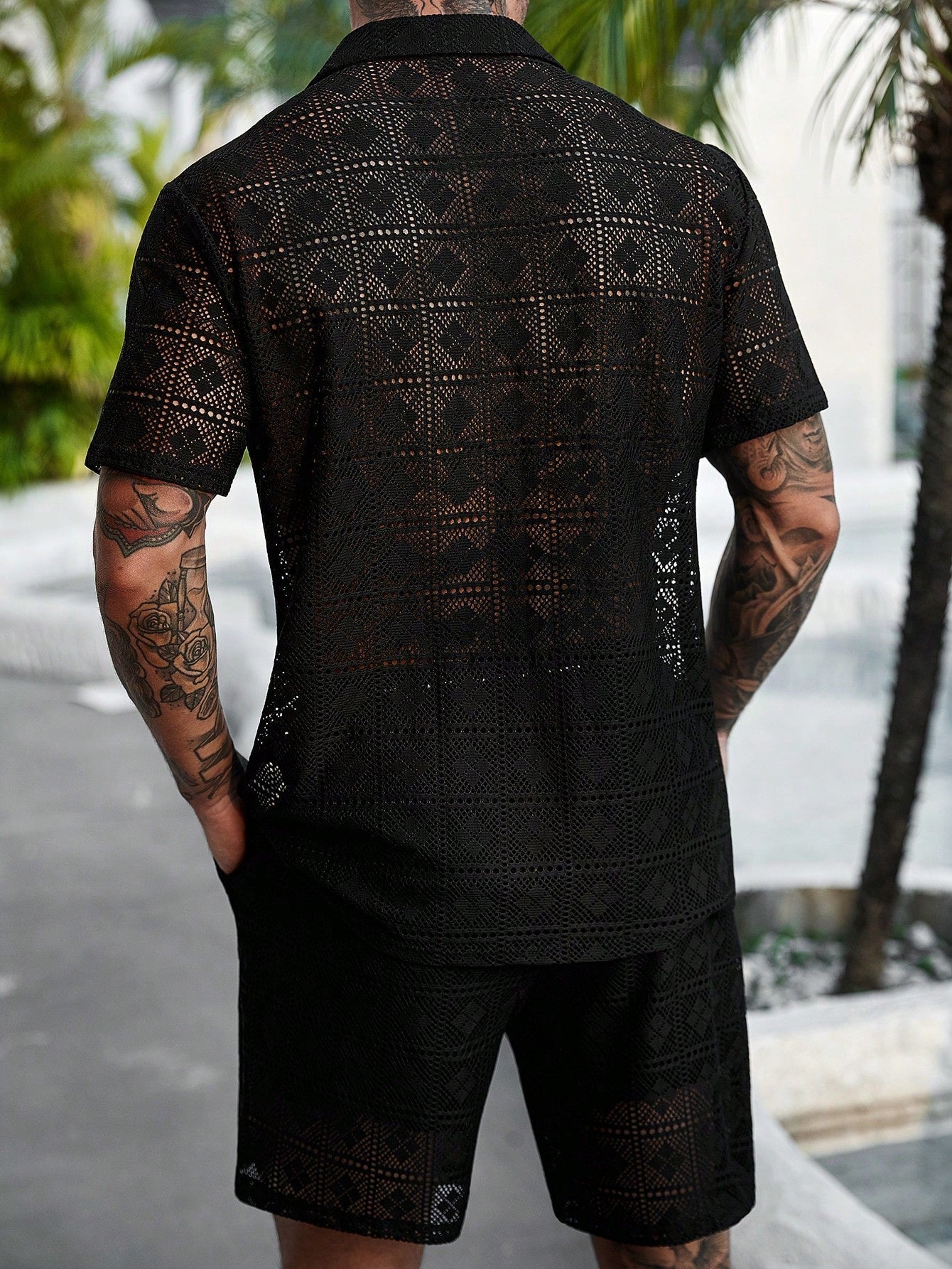 Conjunto Masculino Camisa Com Recortes E Shorts Estilo Casual Conjunto Masculino Camisa Com Recortes E Shorts Estilo