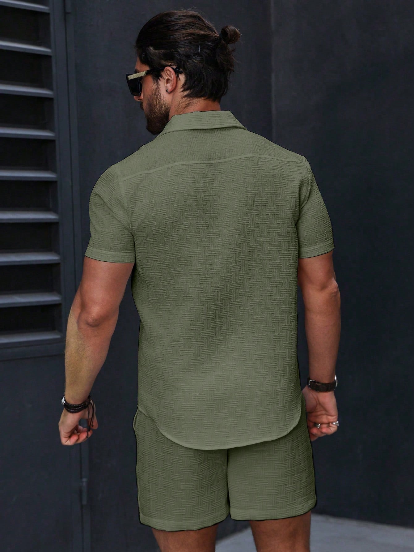 Conjunto Masculino Camisa Manga Curta E Shorts Estilo Casual Conjunto Masculino Camisa Manga Curta E Shorts Estilo