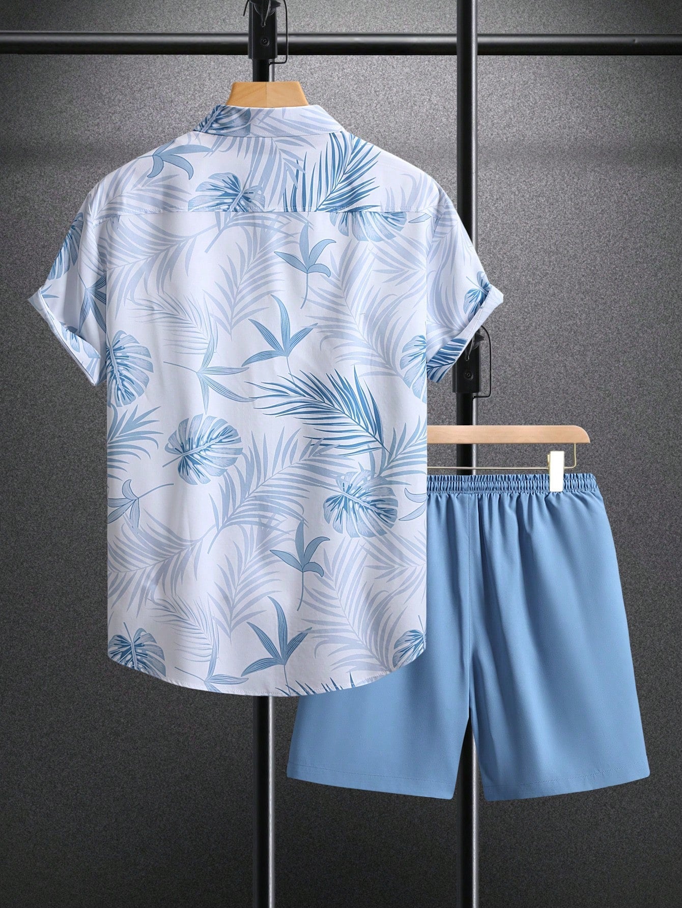 Conjunto Masculino Camisa Manga Curta Estampa Tropical E Shorts Casuais Conjunto Masculino Camisa Manga Curta Estampa