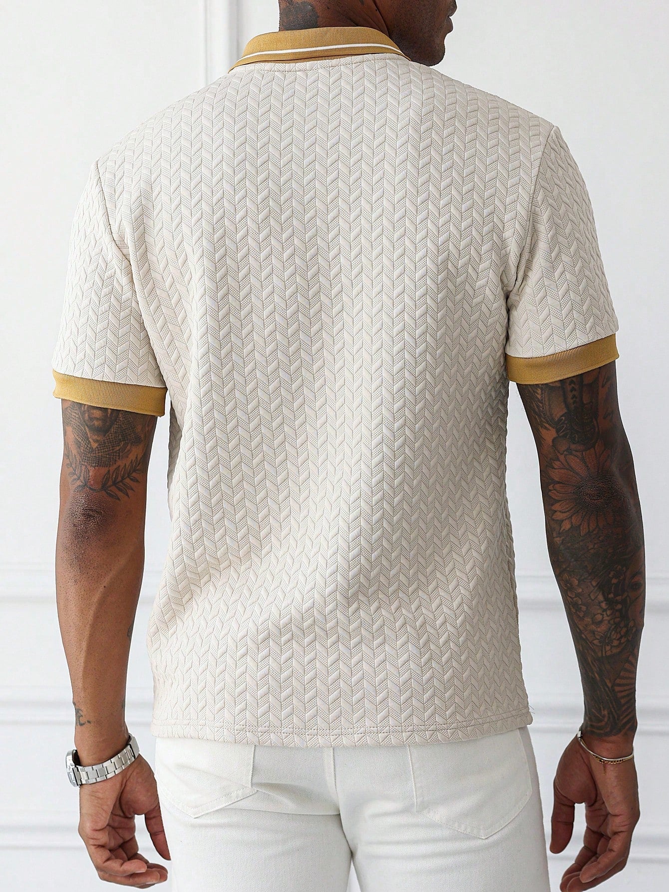 Camisa Polo Masculina Trama Relevante Gola Estilizada Camisa Polo Masculina Trama Relevante Gola Estilizada