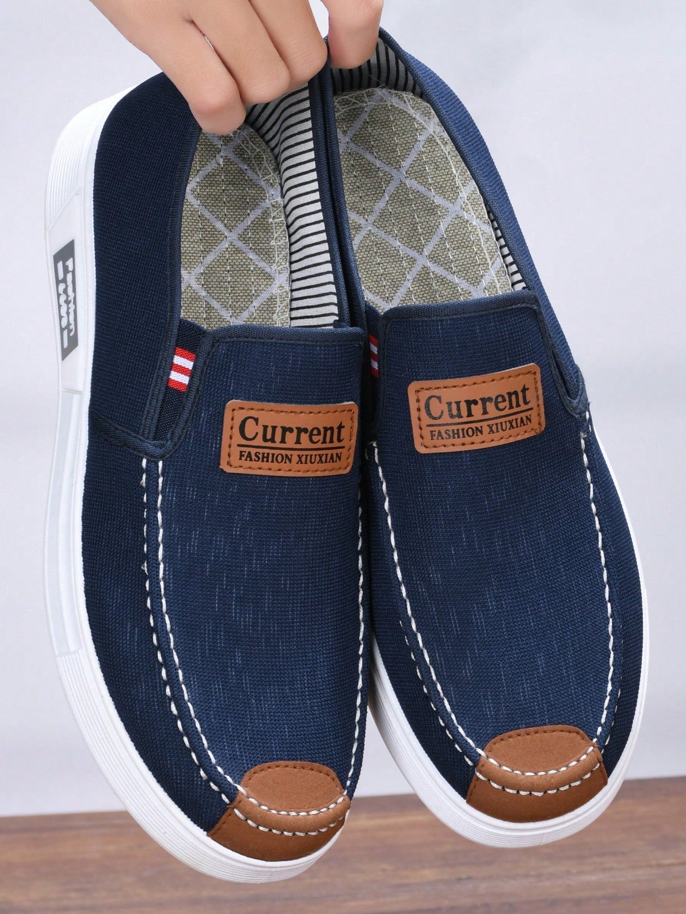 Tênis Masculino Slip-On Casual Lona Estilo Street Confortável Tênis Masculino Slip-On Casual Lona Estilo Street