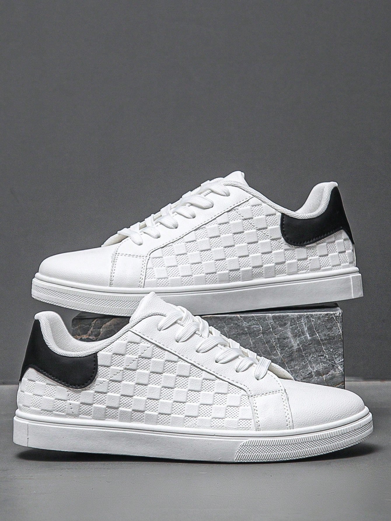 Tênis Masculino Casual Detalhe Texturizado Lateral Tênis Masculino Casual Detalhe Texturizado Lateral