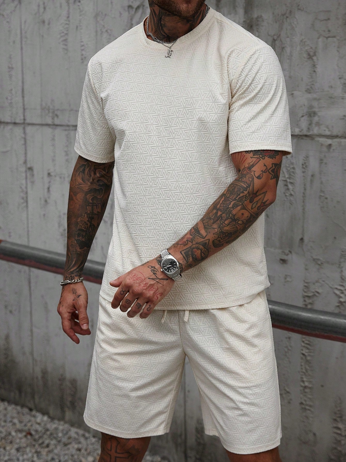 Conjunto Masculino Camiseta Básica E Shorts Estilo Casual Conjunto Masculino Camiseta Básica E Shorts Estilo Casual