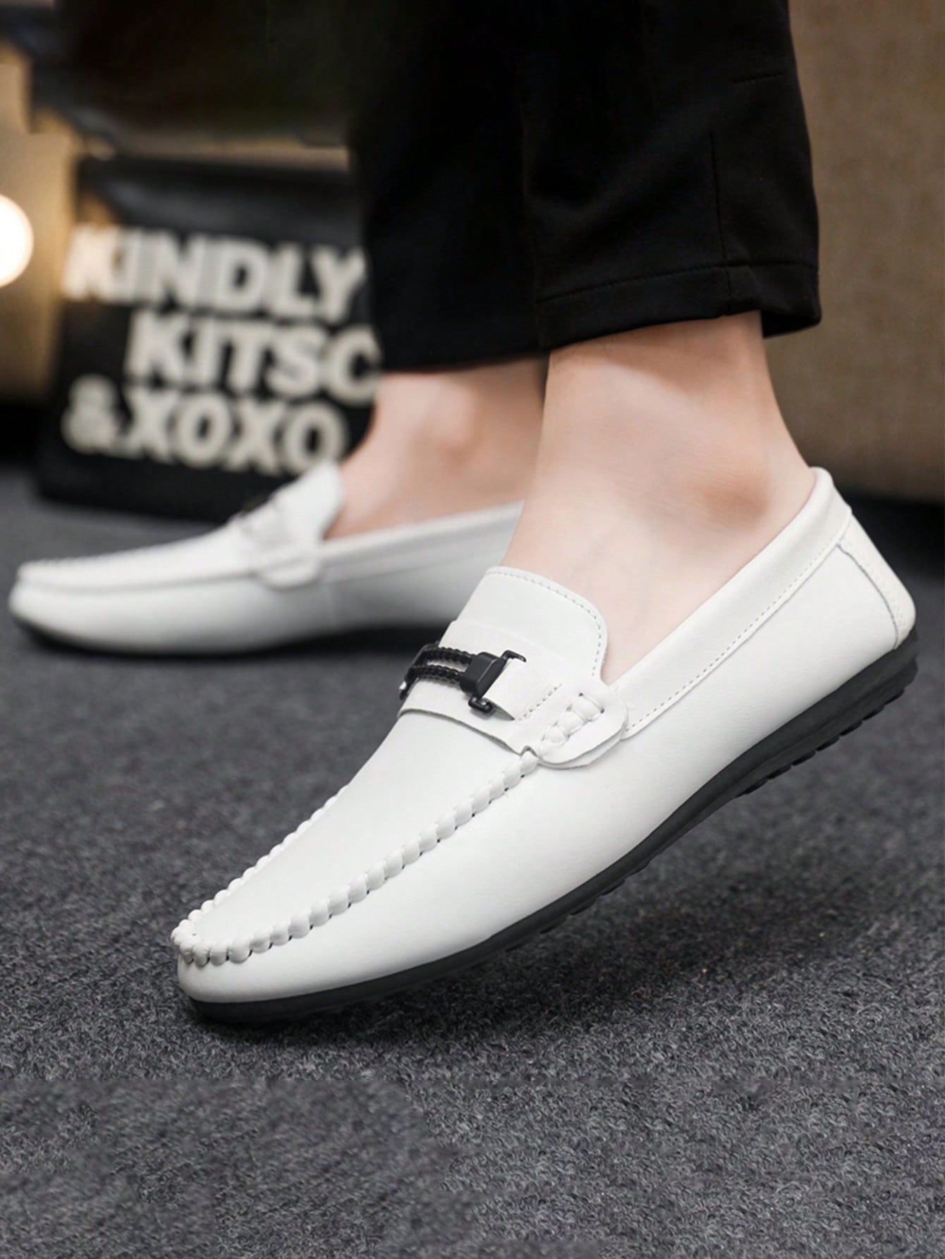 Mocassim Masculino Casual Detalhe Metálico Confortável Mocassim Masculino Casual Detalhe Metálico Confortável