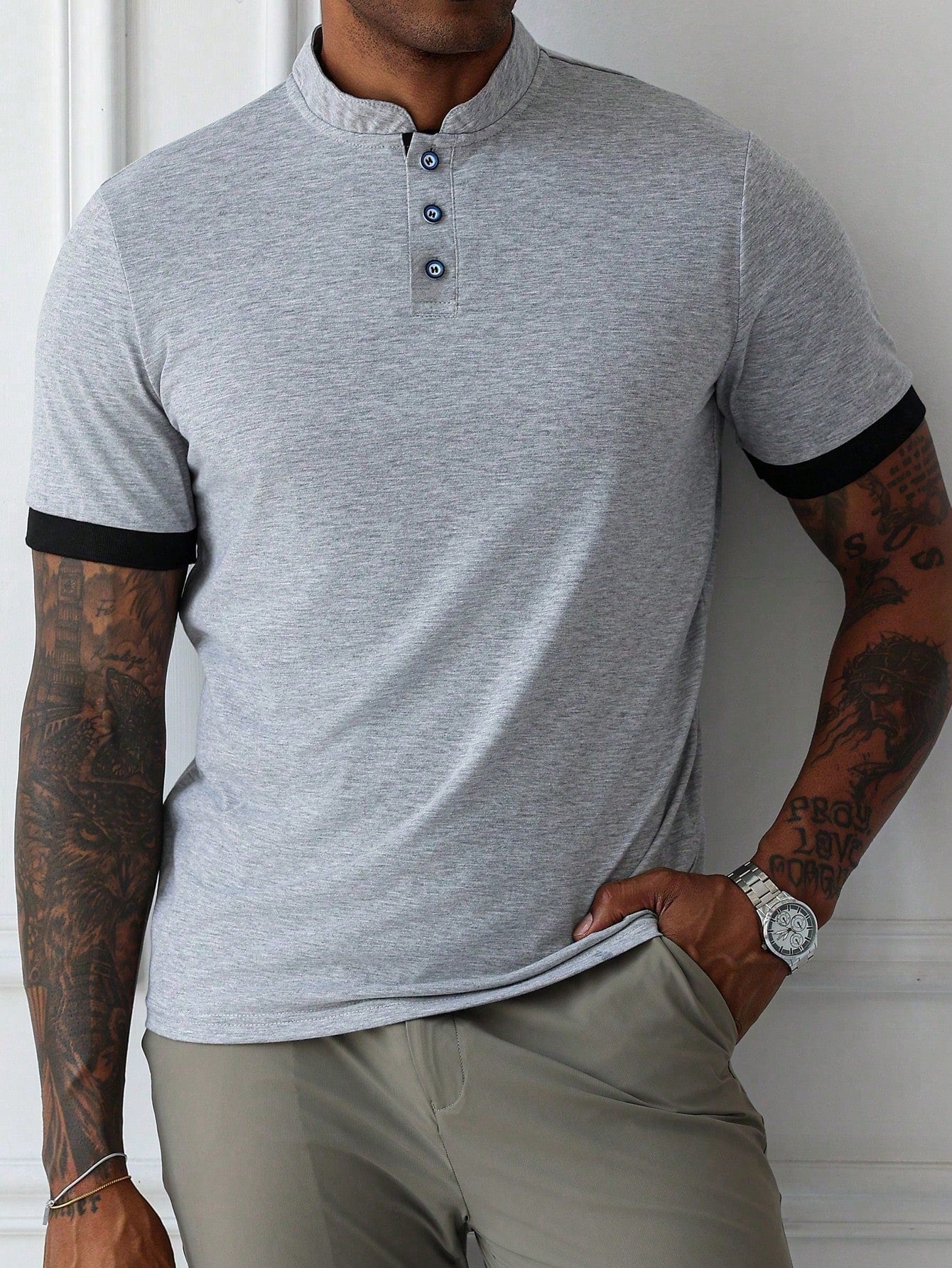 Camisa Masculina Gola Padre Botões Acabamento Premium Cinza / PP Camisa Masculina Gola Padre Botões Acabamento Premium