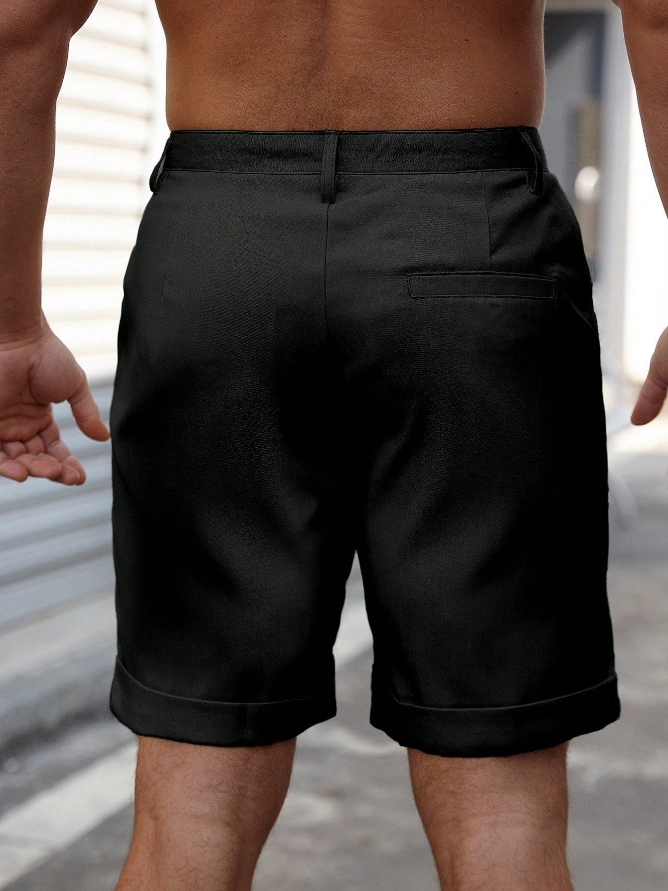 Bermuda Masculina Alfaiatada Com Barra Italiana Elegante Bermuda Masculina Alfaiatada Com Barra Italiana Elegante