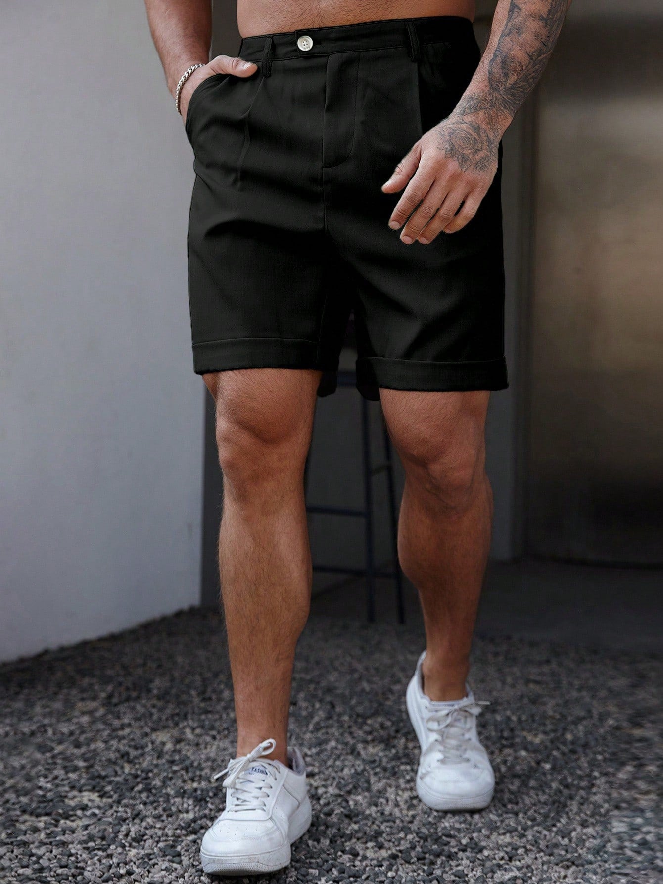 Bermuda Masculina Alfaiatada Com Barra Italiana Elegante Bermuda Masculina Alfaiatada Com Barra Italiana Elegante