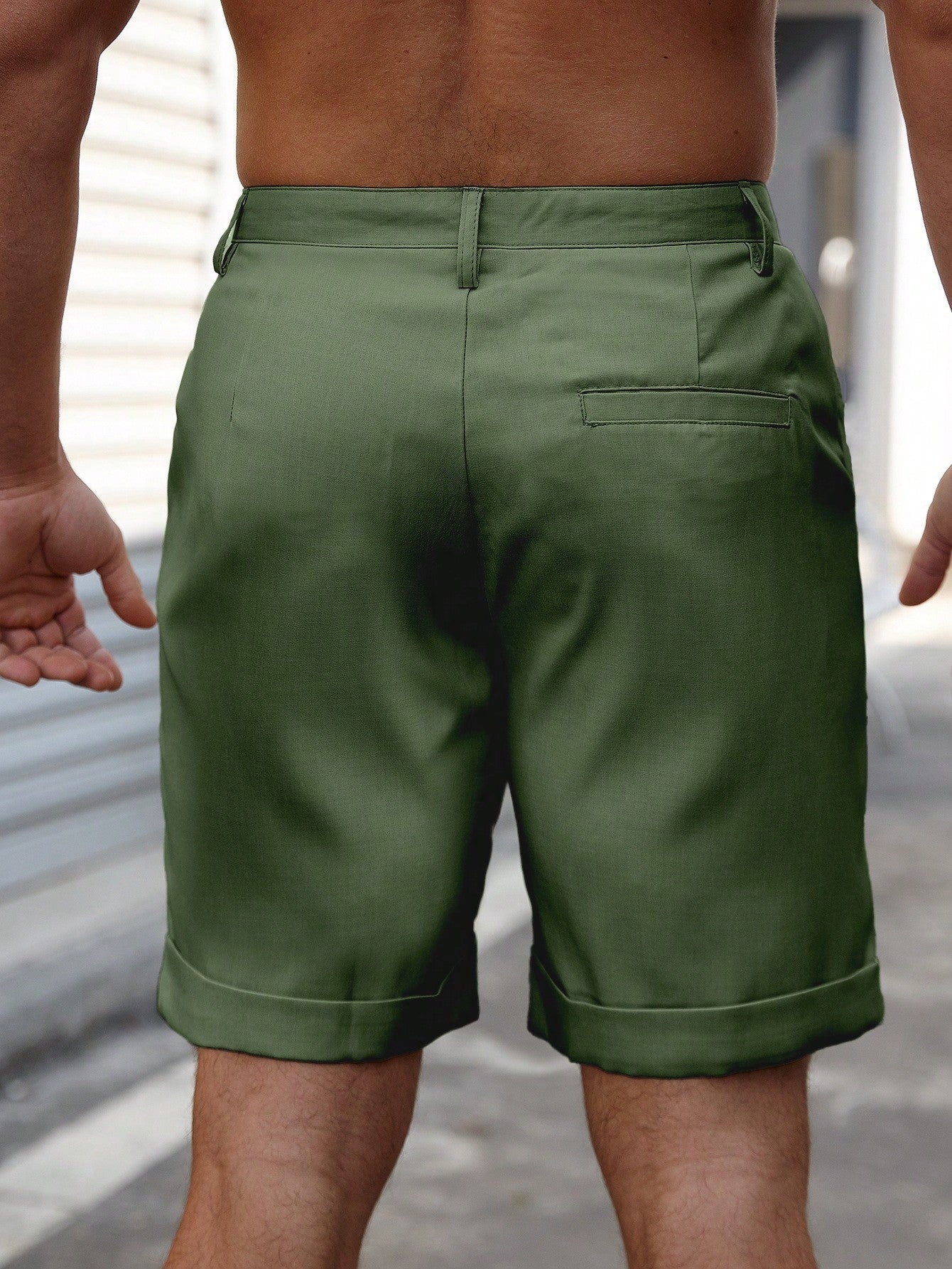 Bermuda Masculina Alfaiatada Com Barra Italiana Elegante Bermuda Masculina Alfaiatada Com Barra Italiana Elegante