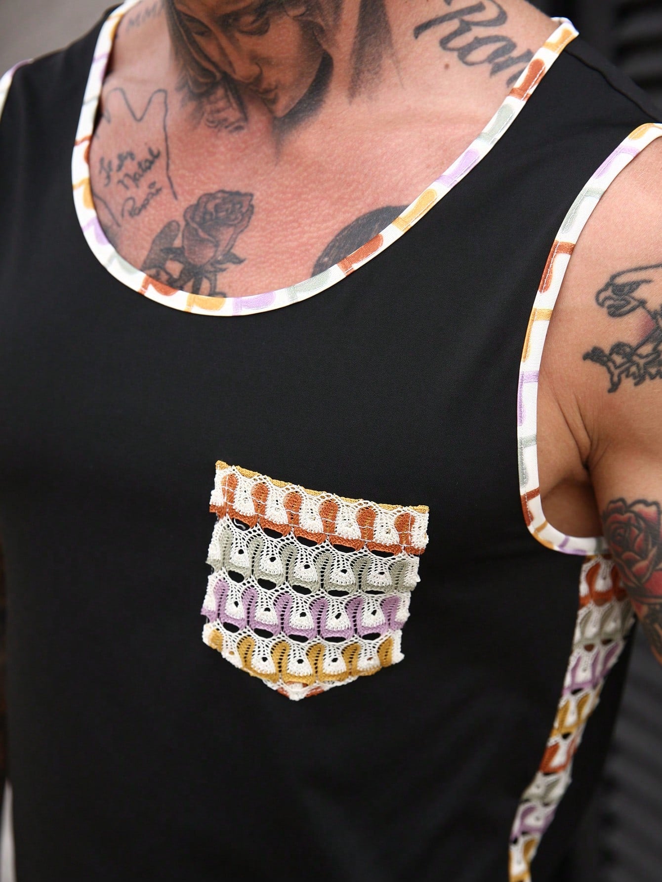 Camiseta Regata Masculina Bolso Estampa Casual Versátil Camiseta Regata Masculina Bolso Estampa Casual Versátil