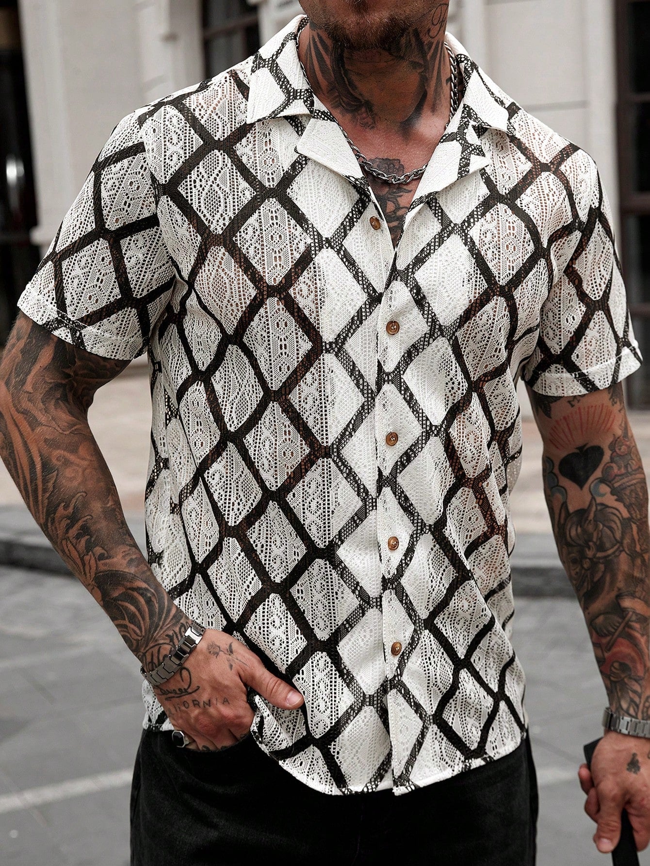 Camisa Masculina De Botão Estampa Geométrica Visual Impactante Branco / PP Camisa Masculina De Botão Estampa Geométrica