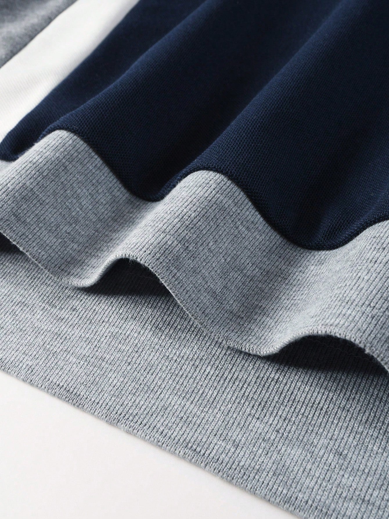 Camisa Polo Masculina Slim Listras Verticais Design Único Camisa Polo Masculina Slim Listras Verticais Design Único