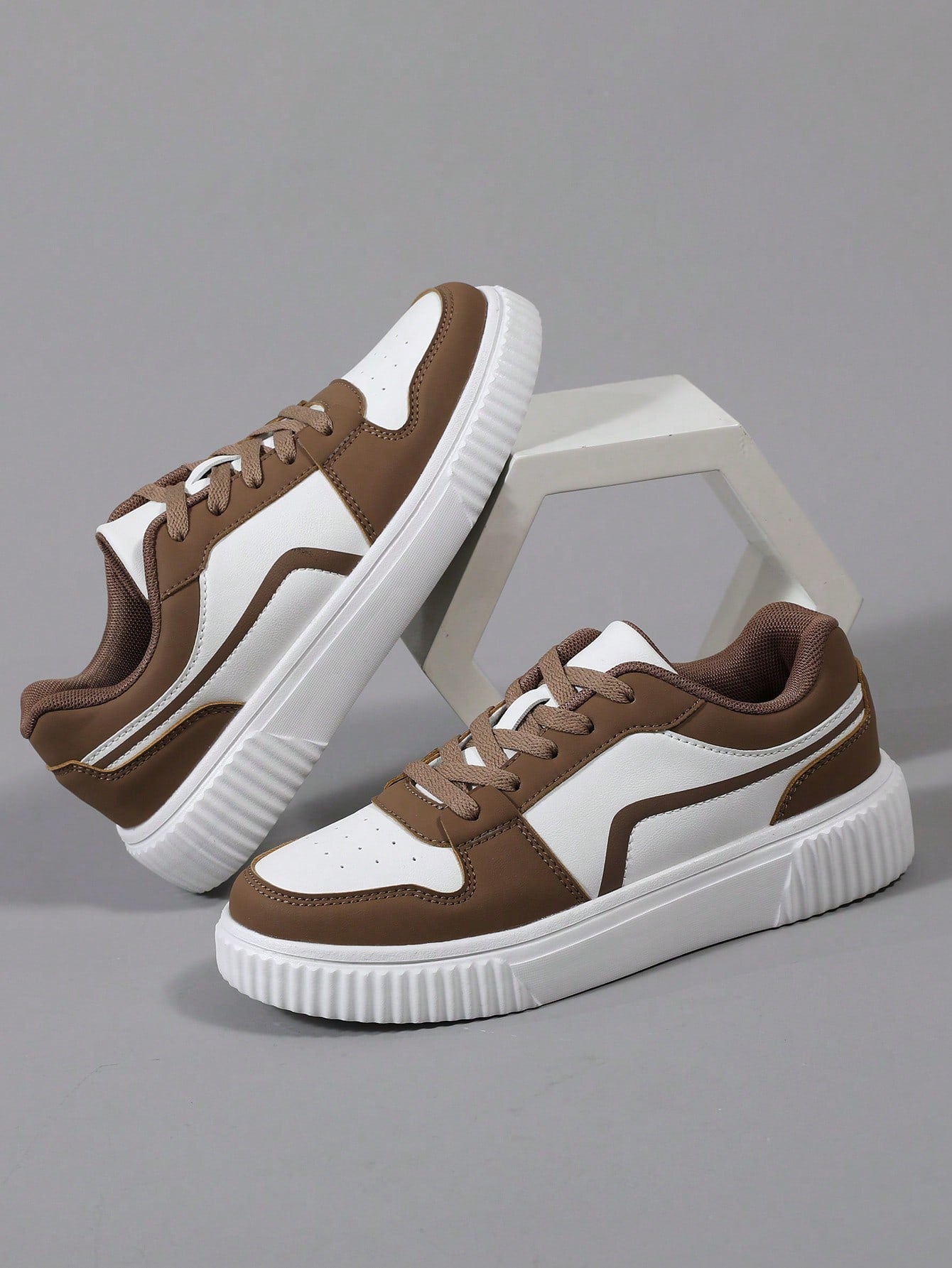 Tênis Masculino Casual Estilo Street Palmilha Macia Tênis Masculino Casual Estilo Street Palmilha Macia