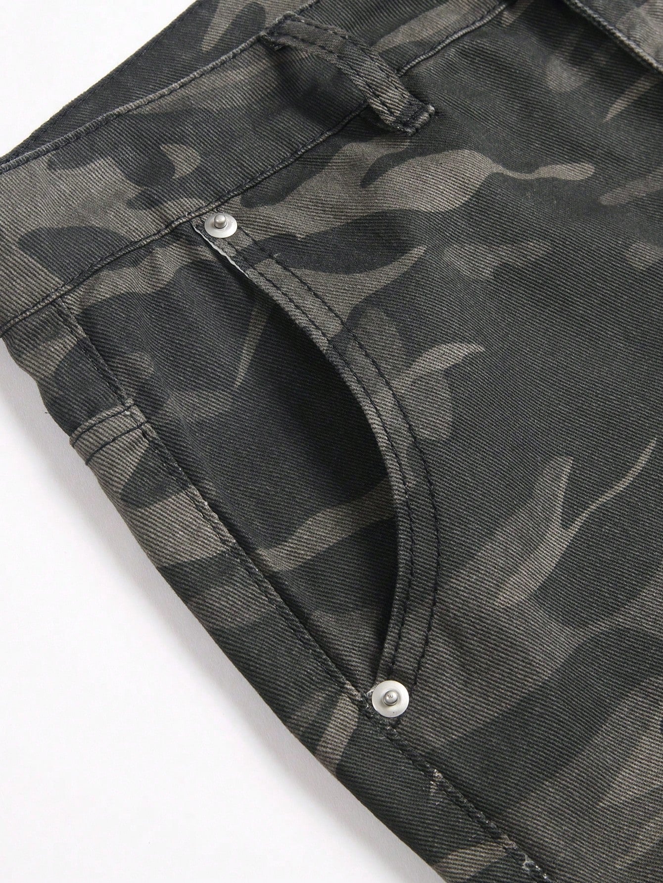 Shorts Masculino Cargo Camuflado Com Estilo Militar Urbano Shorts Masculino Cargo Camuflado Com Estilo Militar Urbano