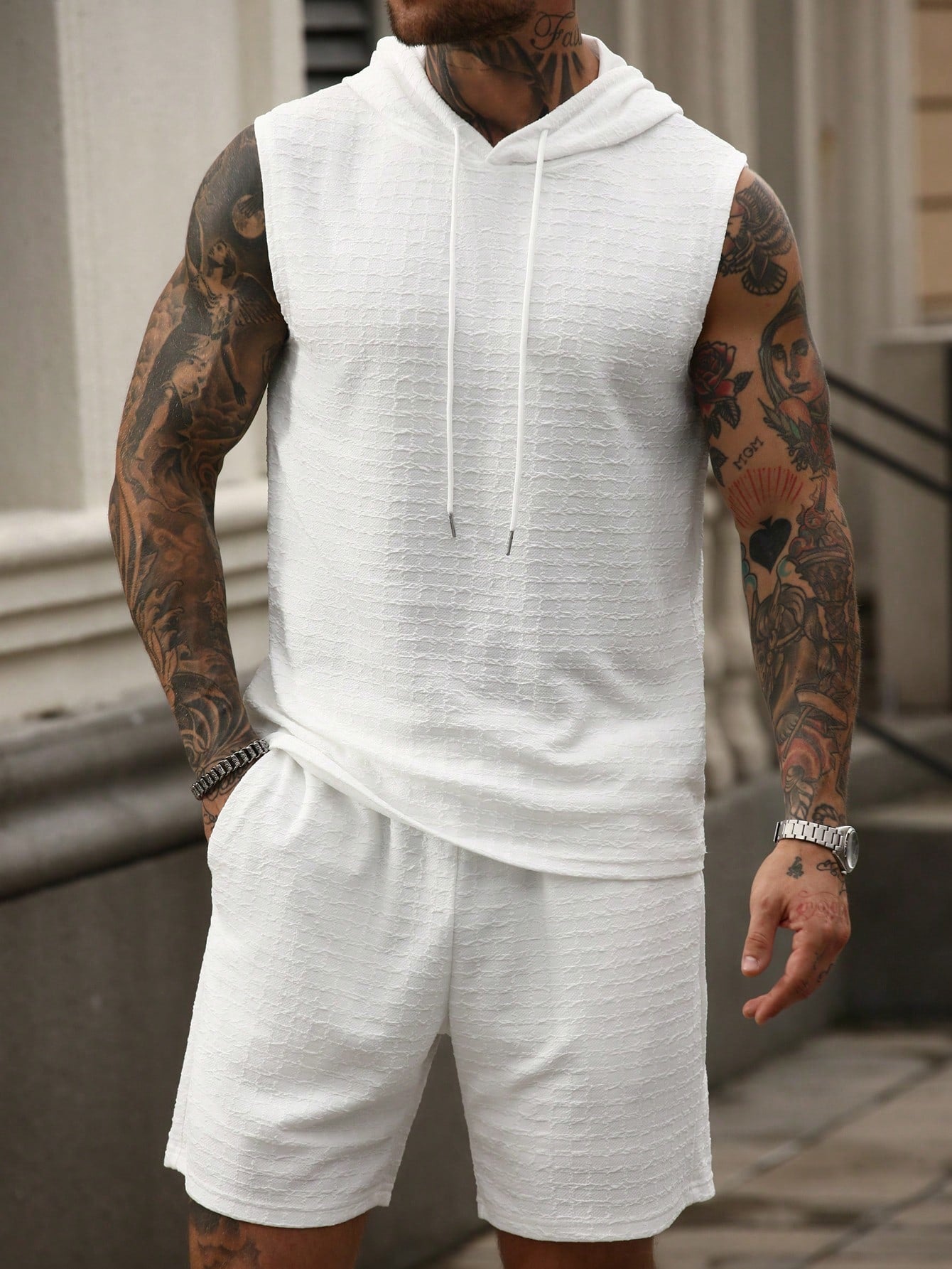 Conjunto Masculino Regata Jacquard Com Capuz E Shorts Casuais Conjunto Masculino Regata Jacquard Com Capuz E Shorts