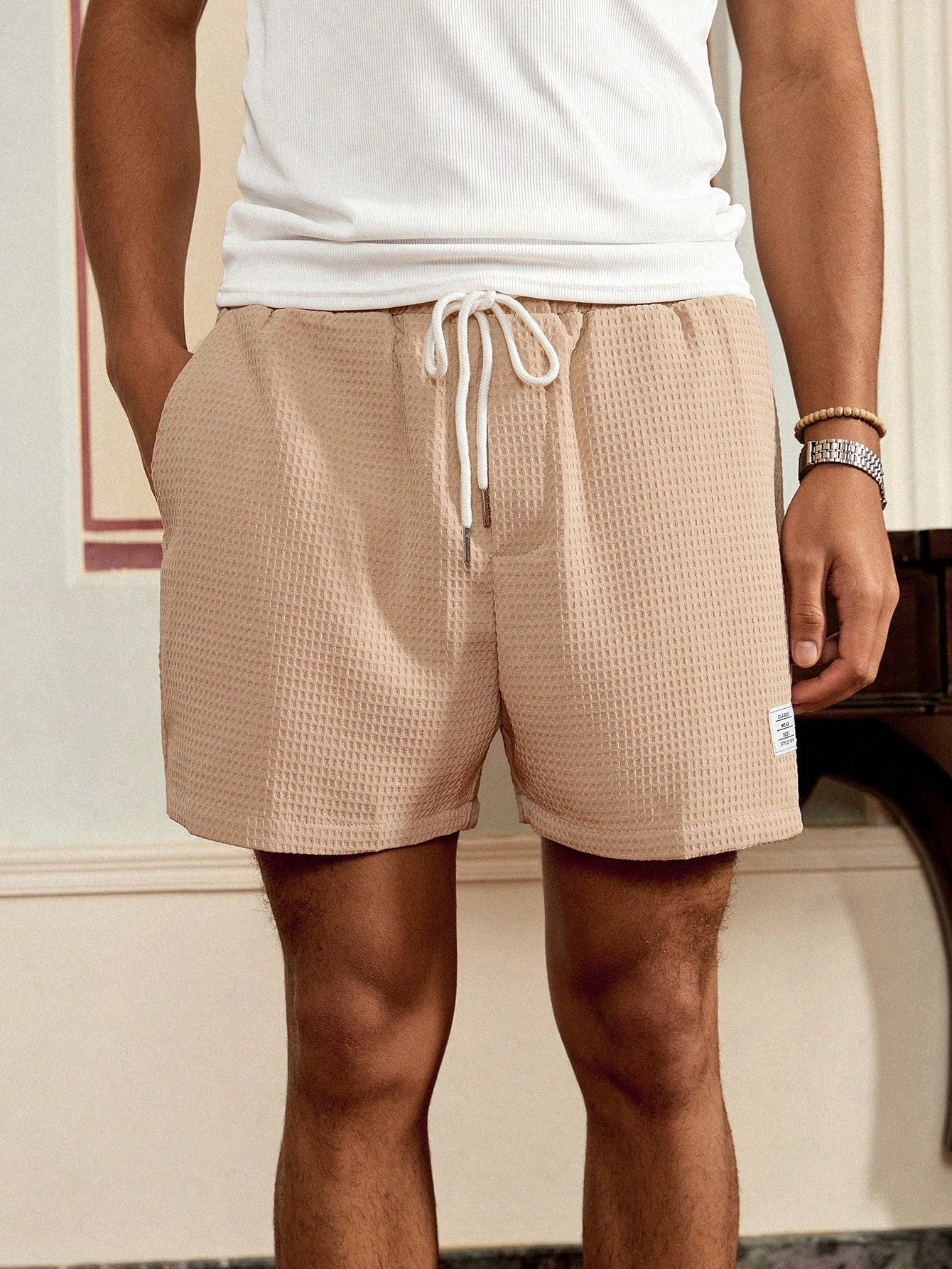 Shorts Masculino Casual Com Tecido Texturizado E Cordão Ajustável Shorts Masculino Casual Com Tecido Texturizado E